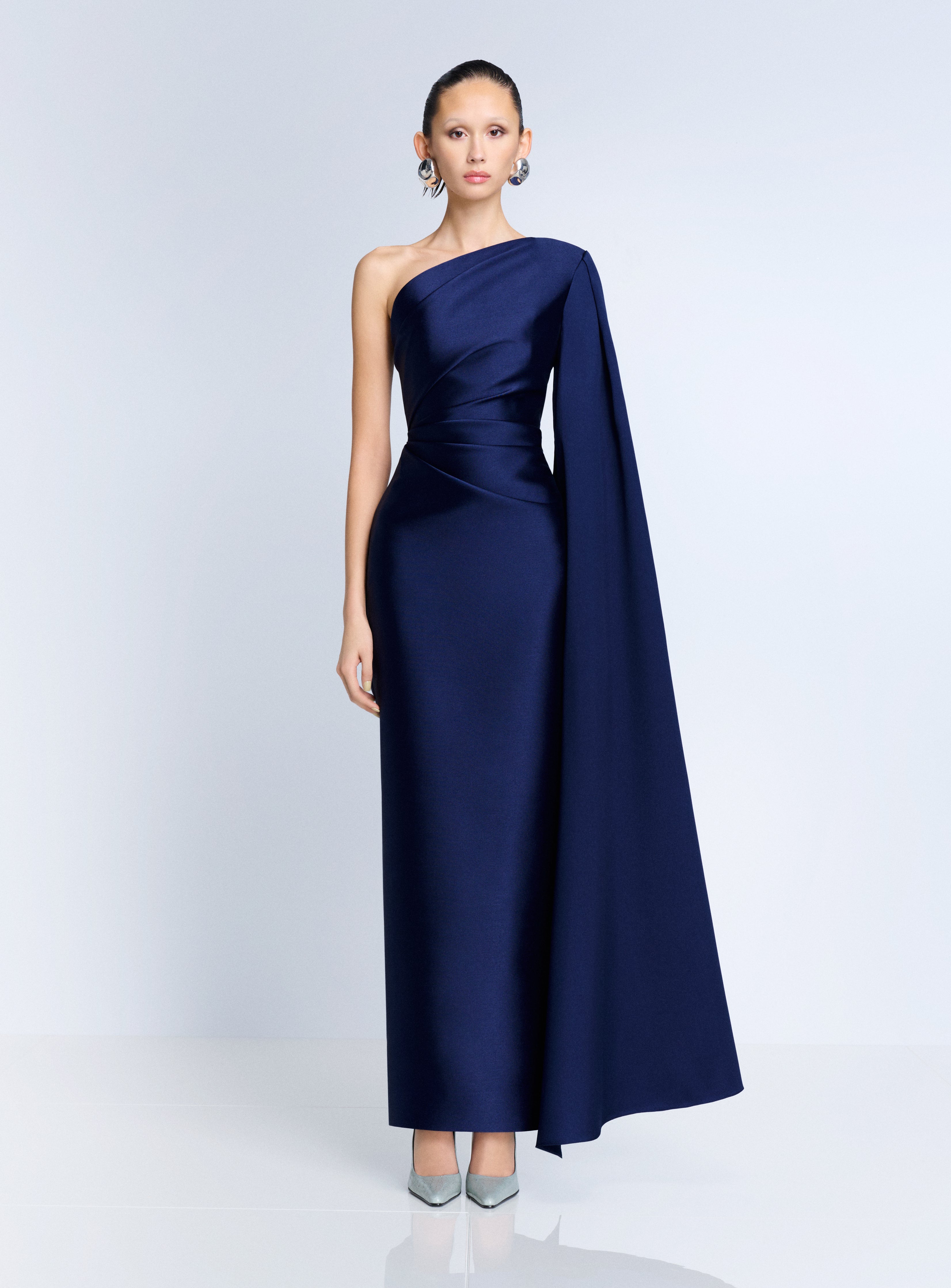 maxi dress dark blue The Veya in Navy – Solace London Size:Jacket42/Pants38 Plus Size One Shoulder Multi-Color