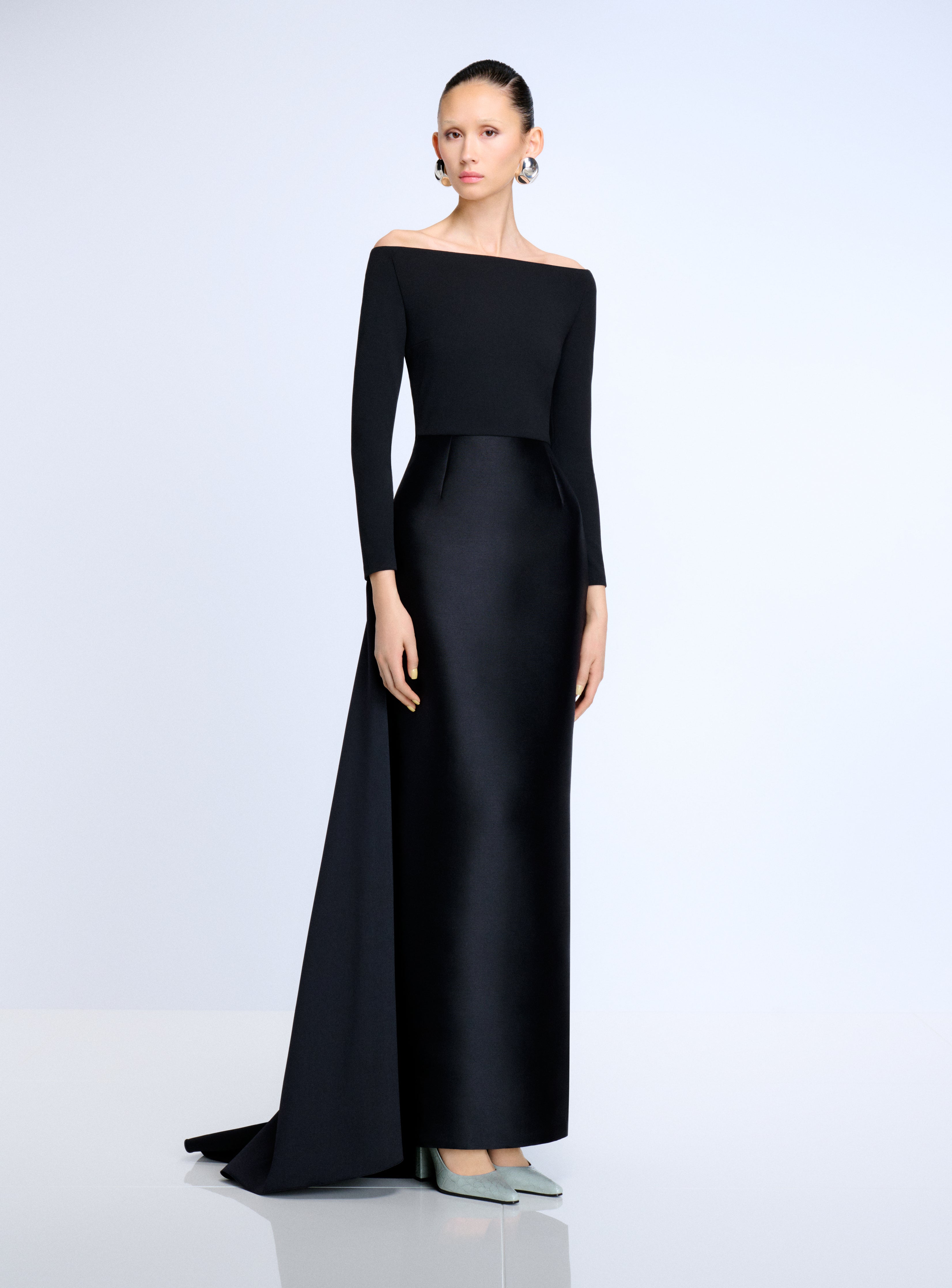 The Winslow Maxi Dress in Black – Solace London