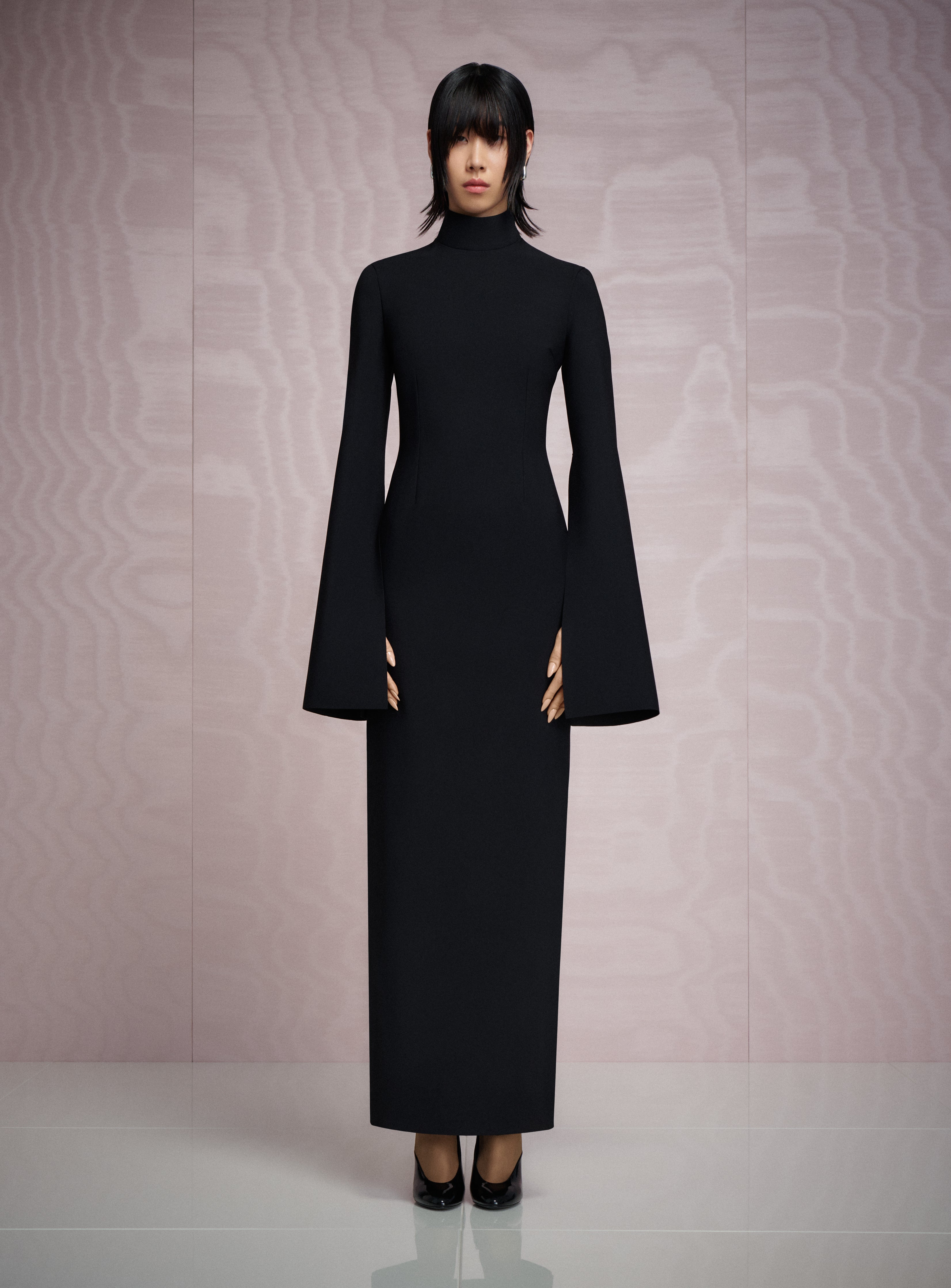 The Josefine Maxi Dress in Black – Solace London