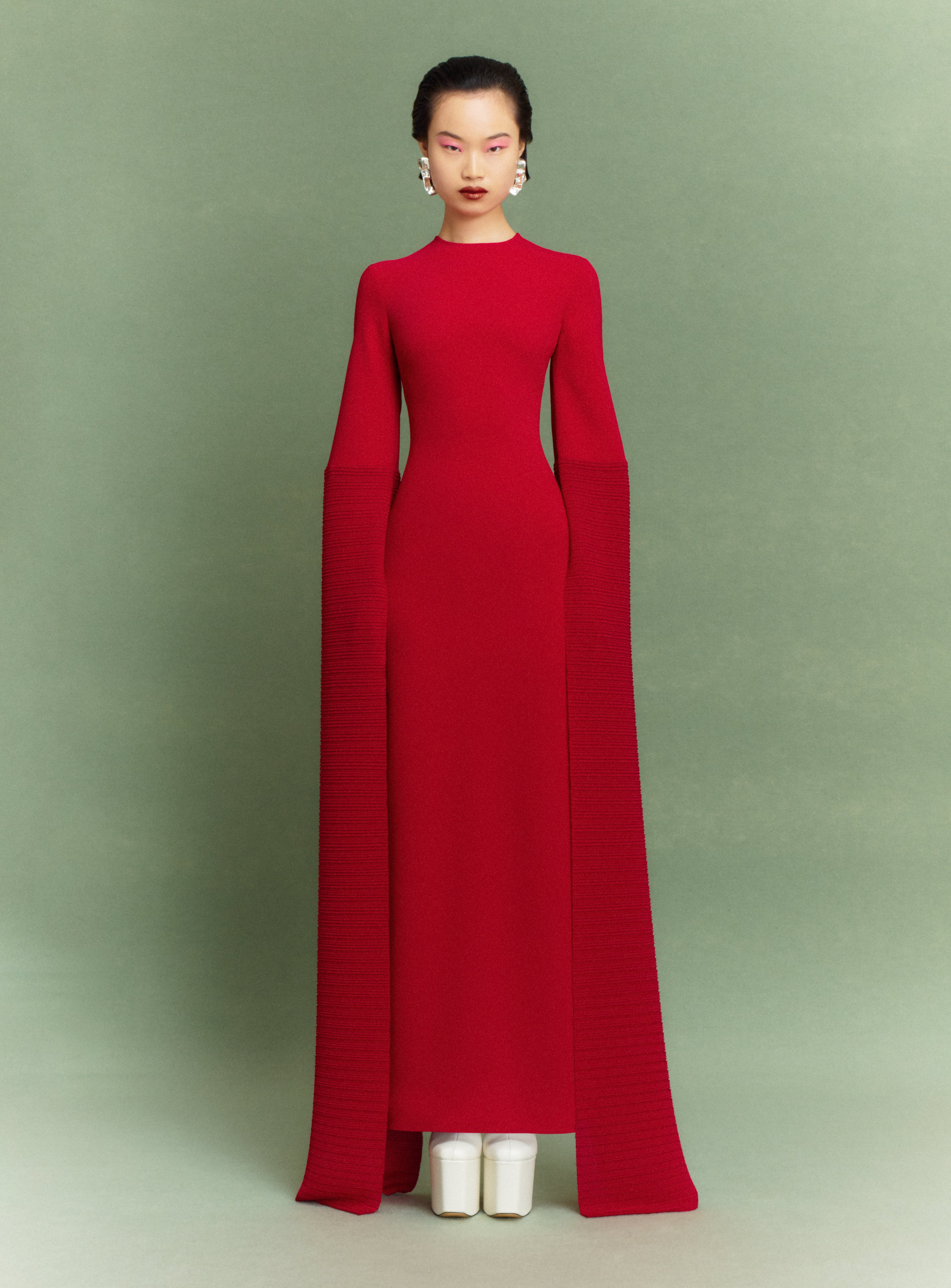 The Naomi Maxi Dress in Ruby – Solace London