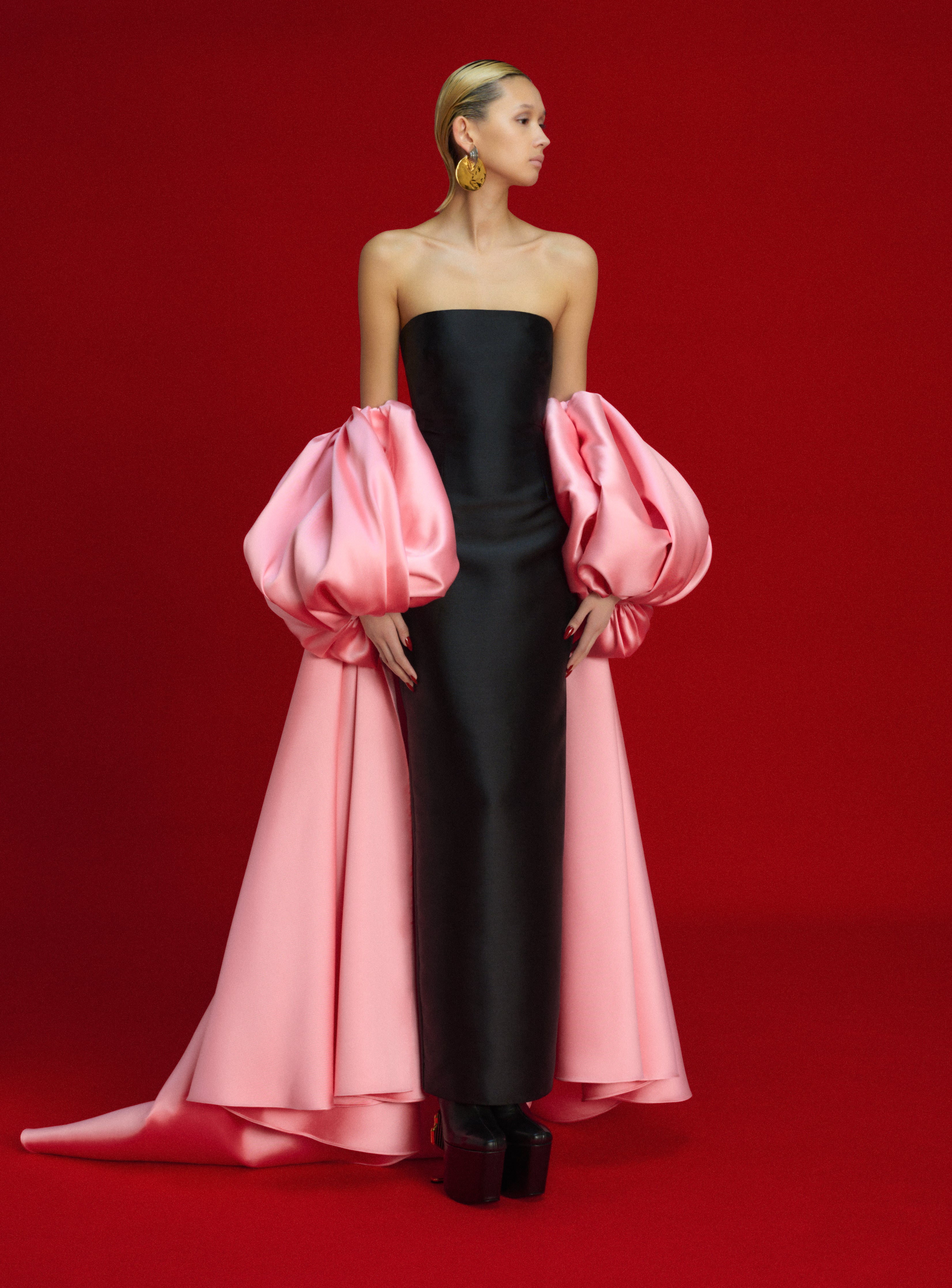 The Lea Maxi Dress in Soft Pink and Black – Solace London