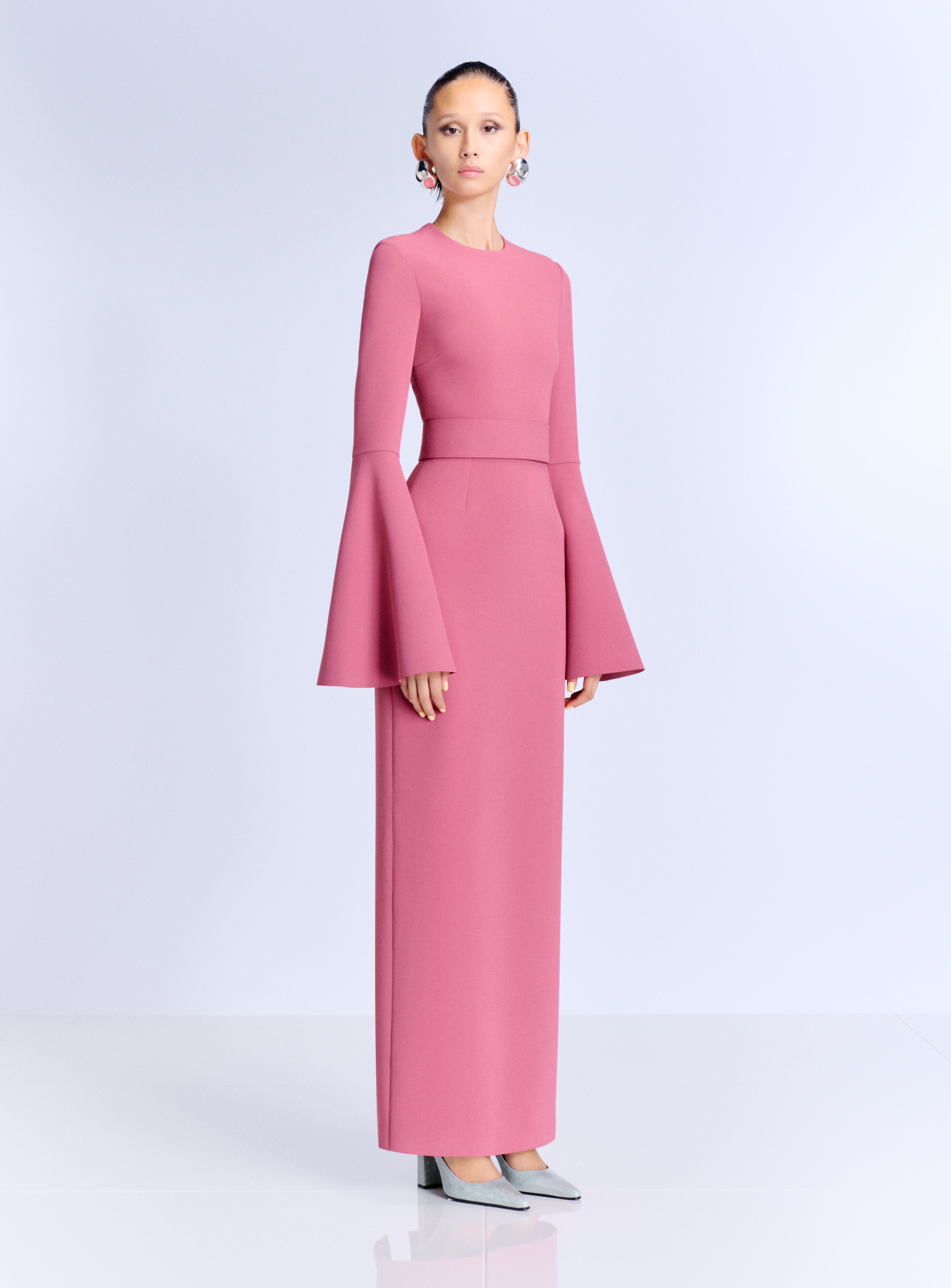 theia evening dresses The Maxi Dress in Dark Rose – Solace London Size:US11 / UK10 / EU44 Palm Beach Tan | price_$1000 - $2000 Ball gown The model is 5