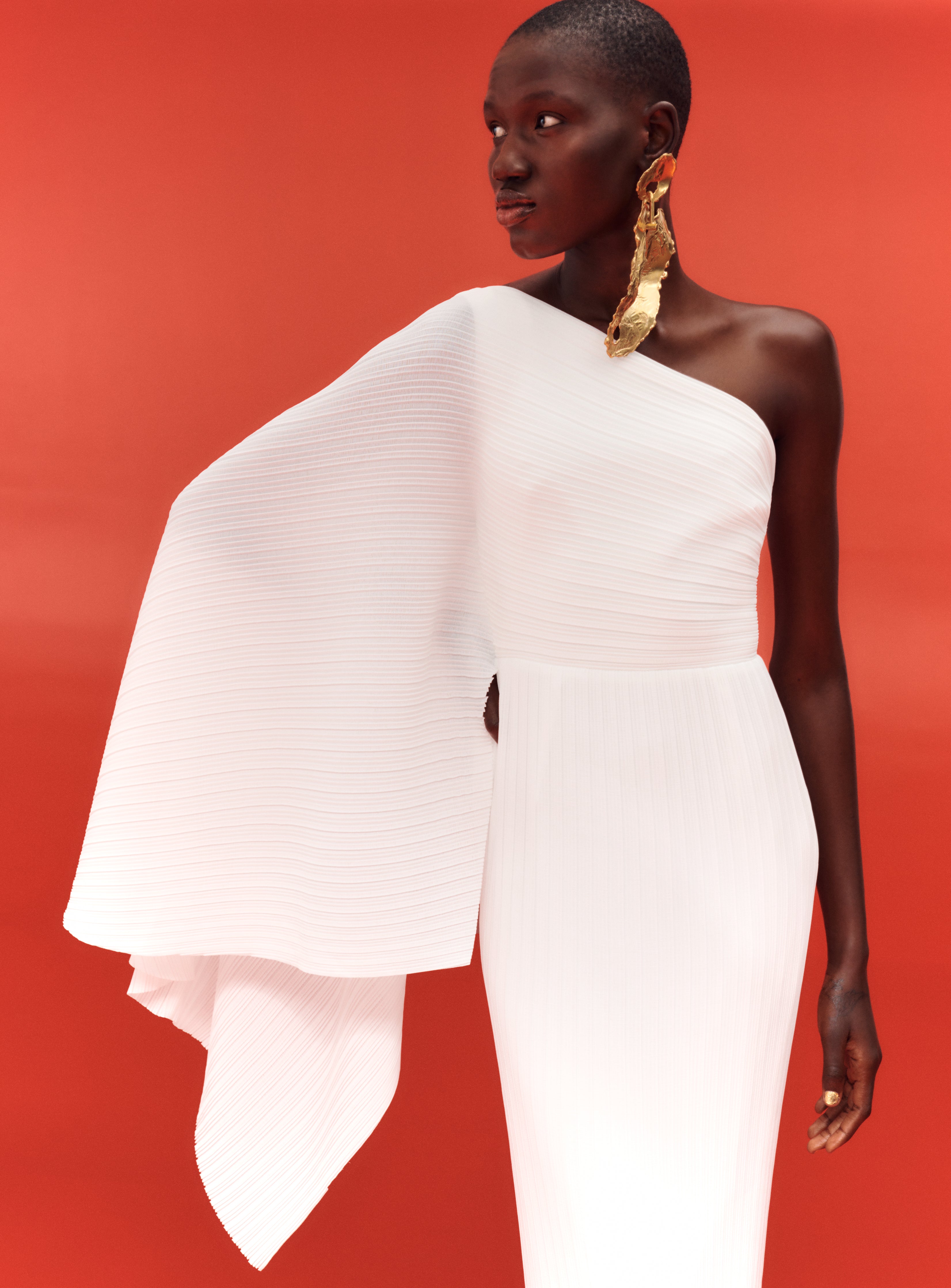 The Lenna Midi Dress in Cream Solace London The Lenna Midi Dress in Cream Solace London