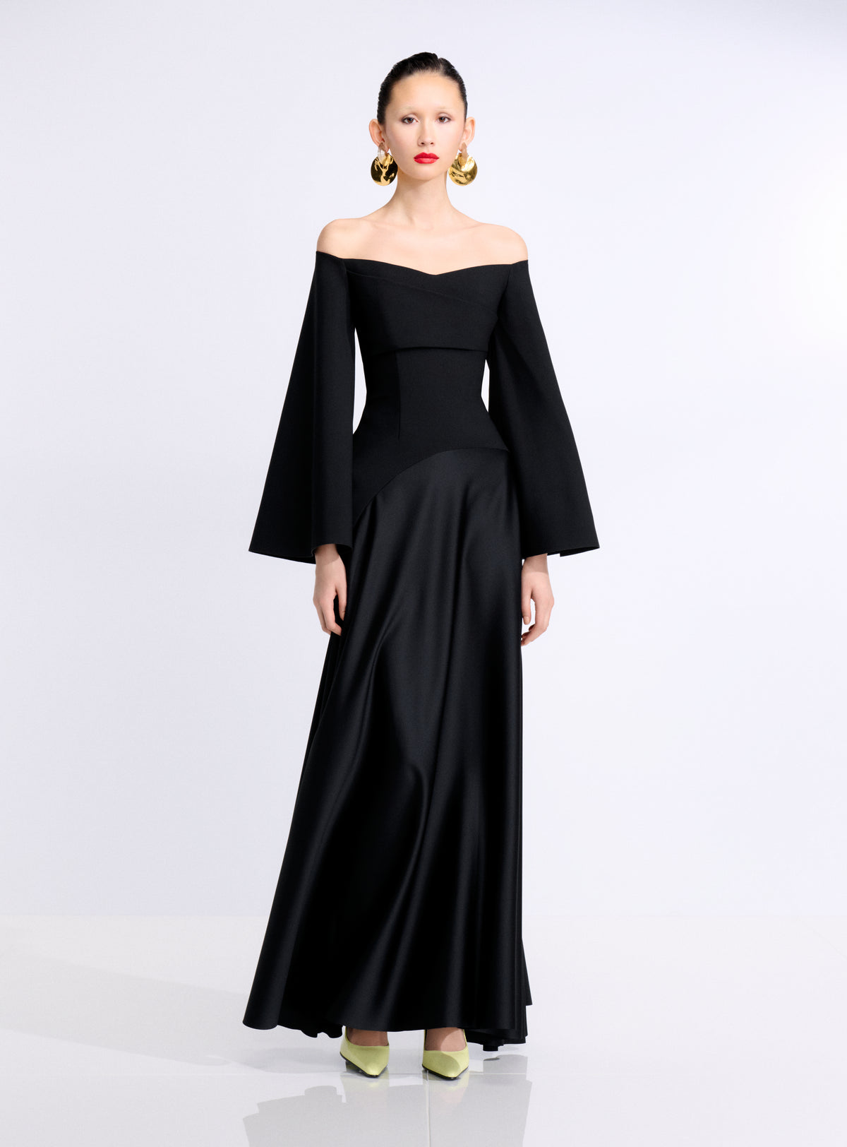 The Rina Maxi Dress in Black
