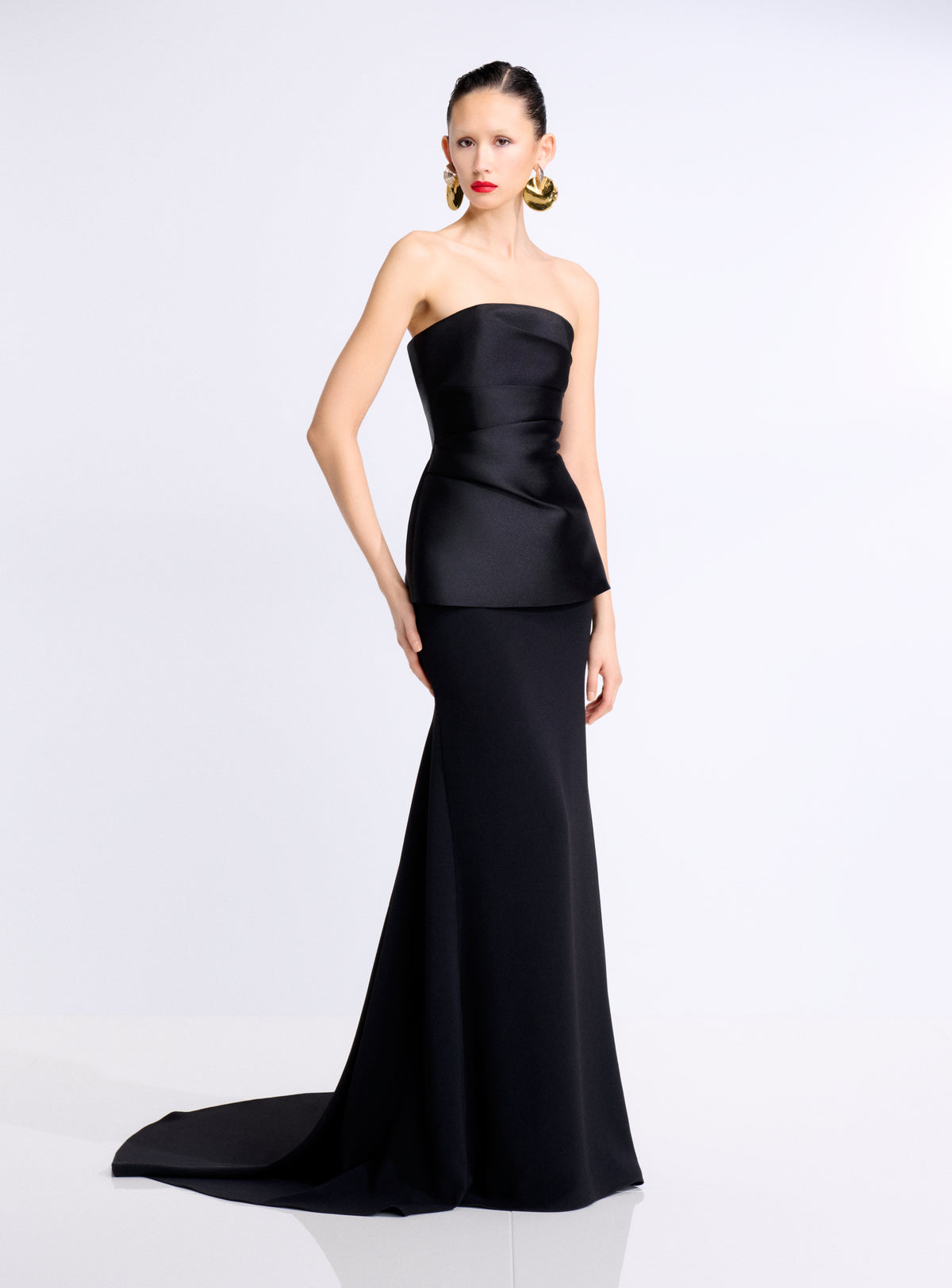The Alia Maxi Dress in Black
