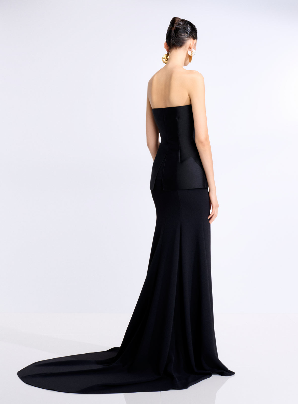 The Alia Maxi Dress in Black