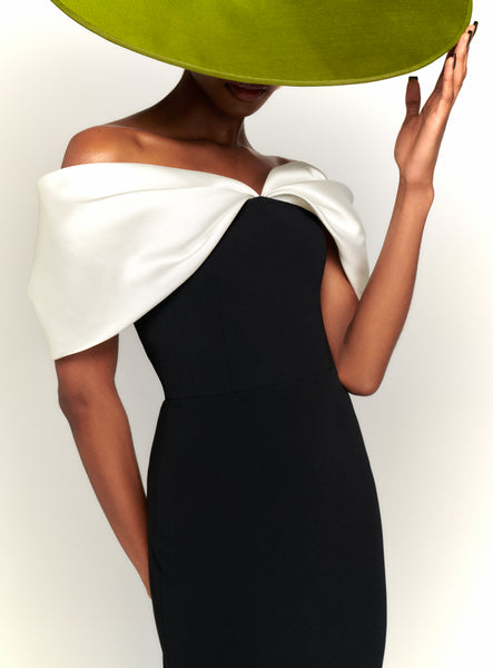 The Dakota Maxi Dress in Cream & Black - Solace London The Dakota Maxi Dress in Cream & Black - Solace London