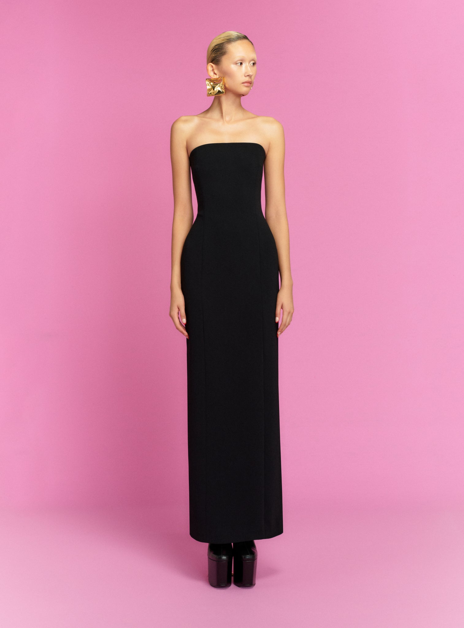 The Imogen Maxi Dress in Black – Solace London