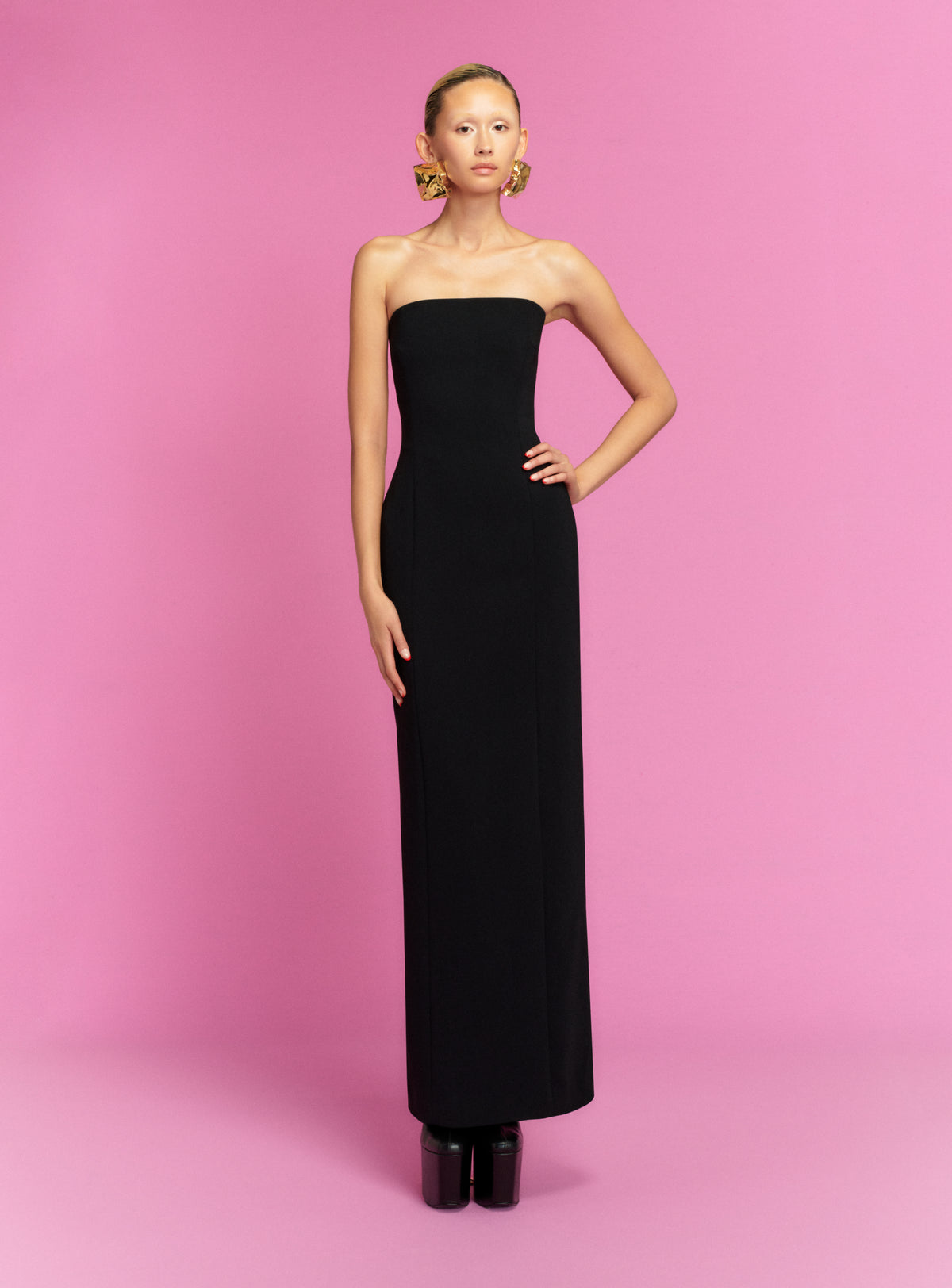 The Anderson Maxi Dress in Black – Solace London
