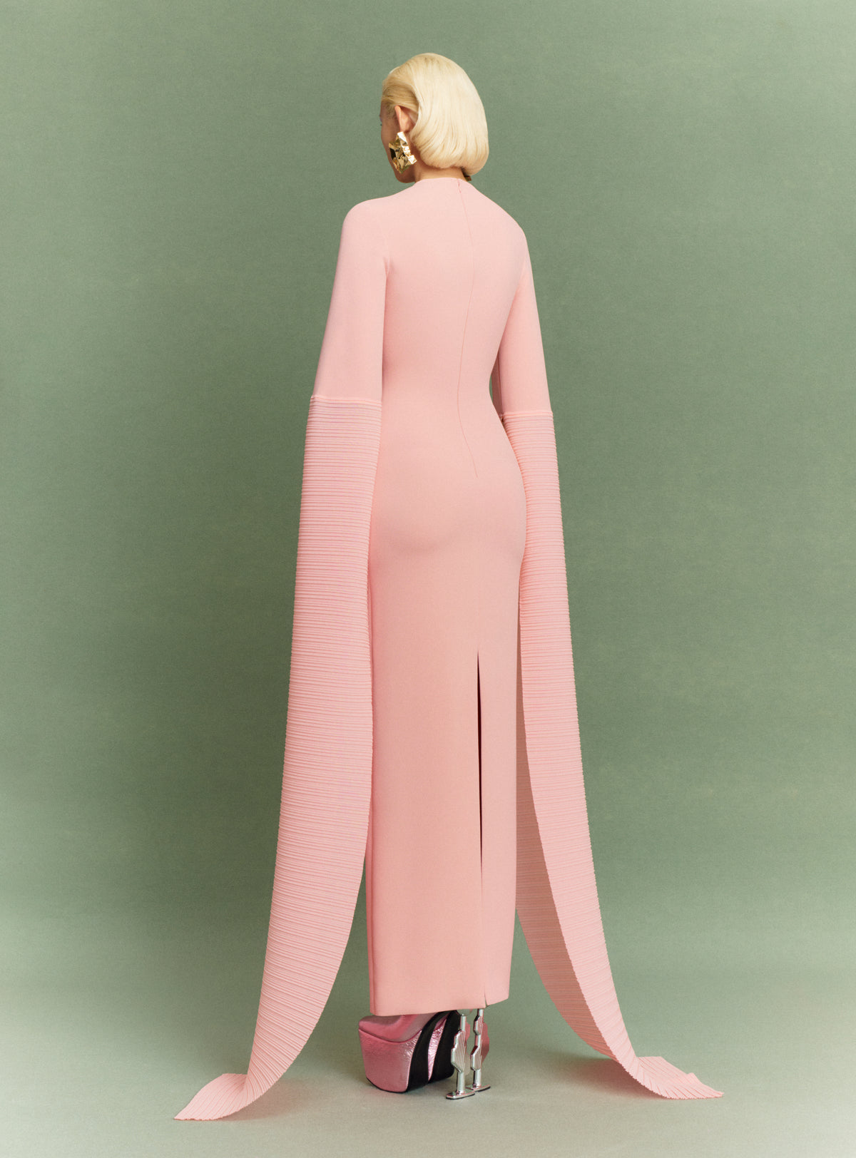 The Naomi Maxi Dress in Putty Pink