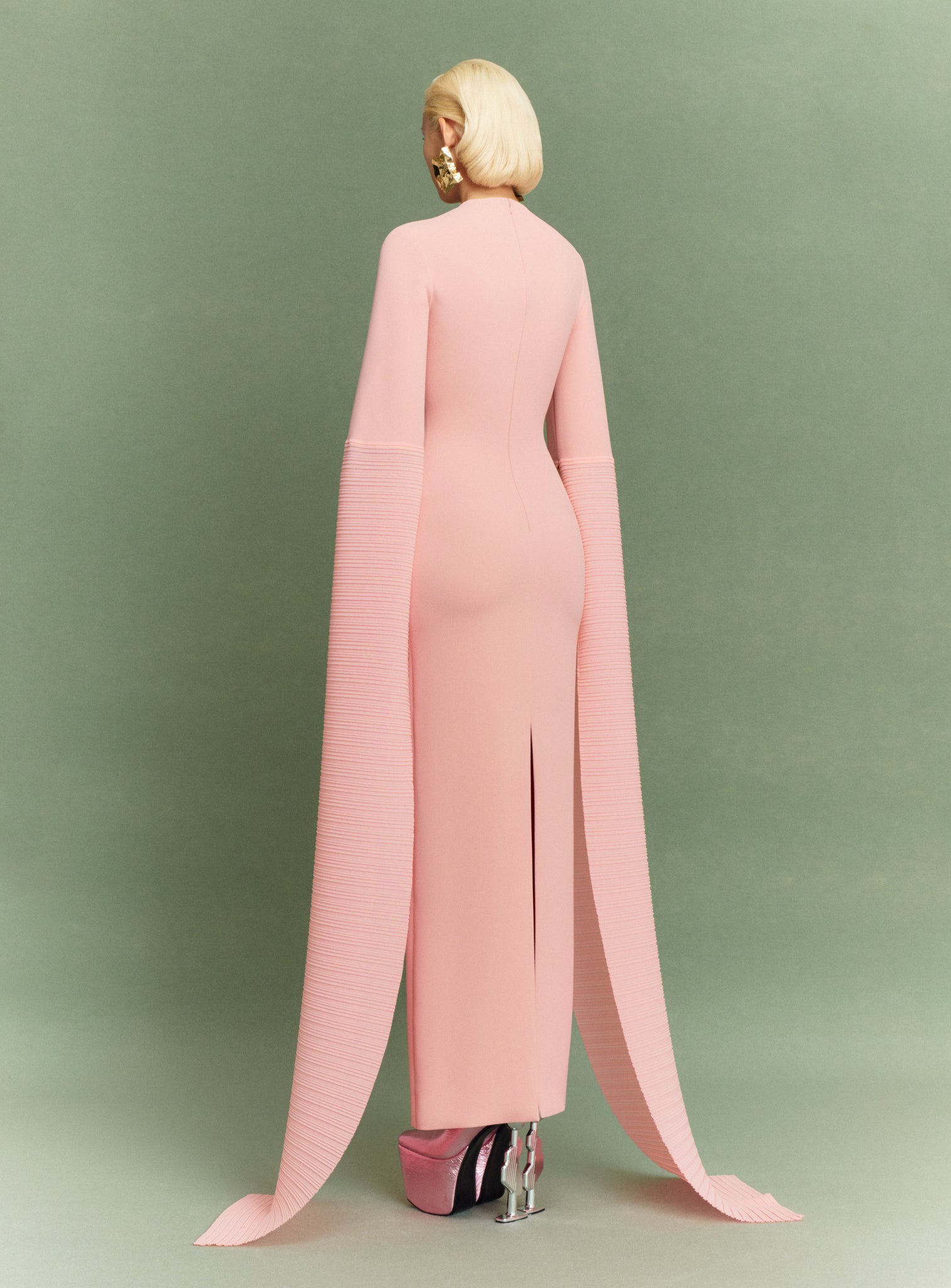 The Naomi Maxi Dress in Putty Pink