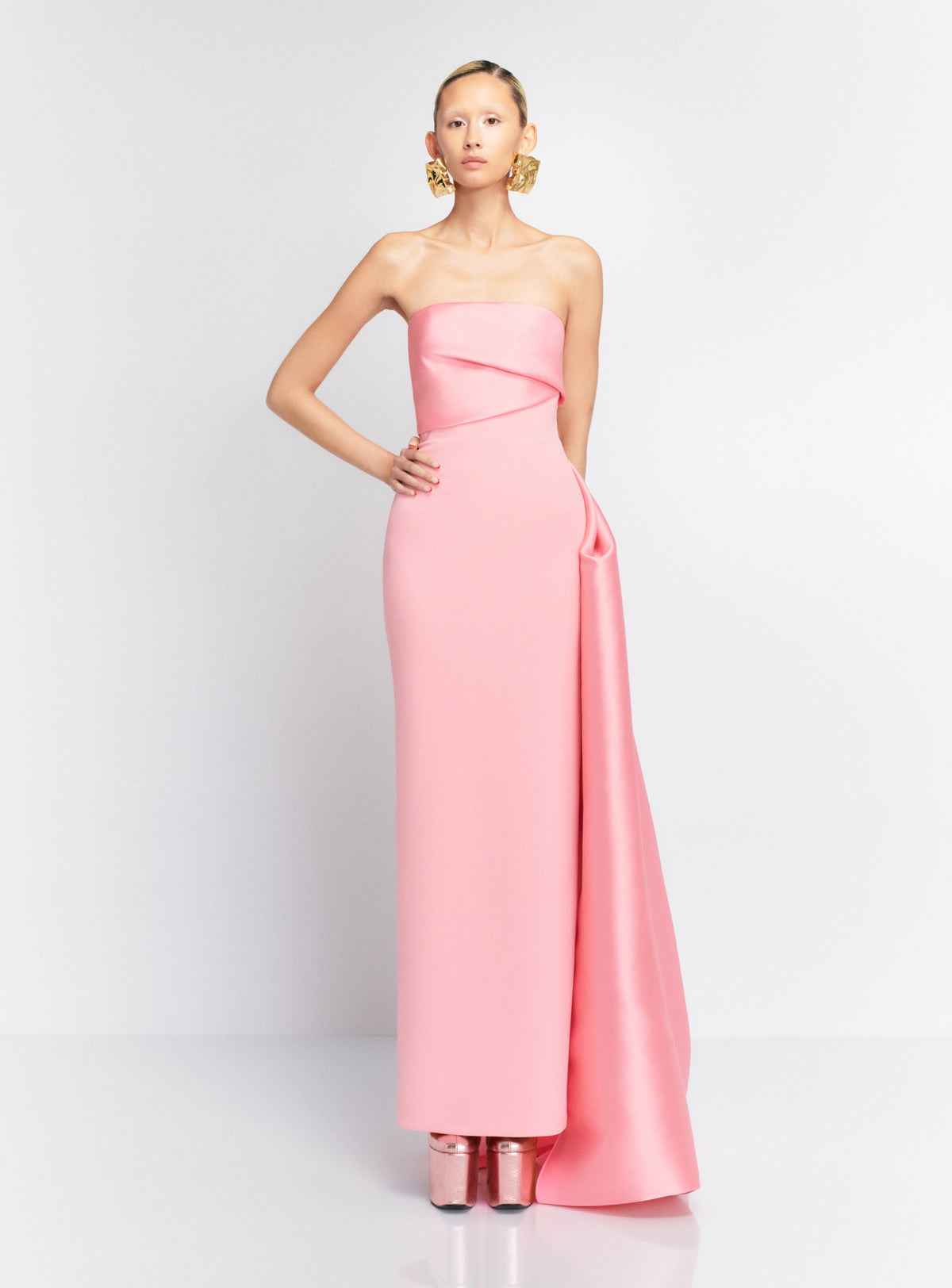 The Kinsley Maxi Dress in Powder Pink