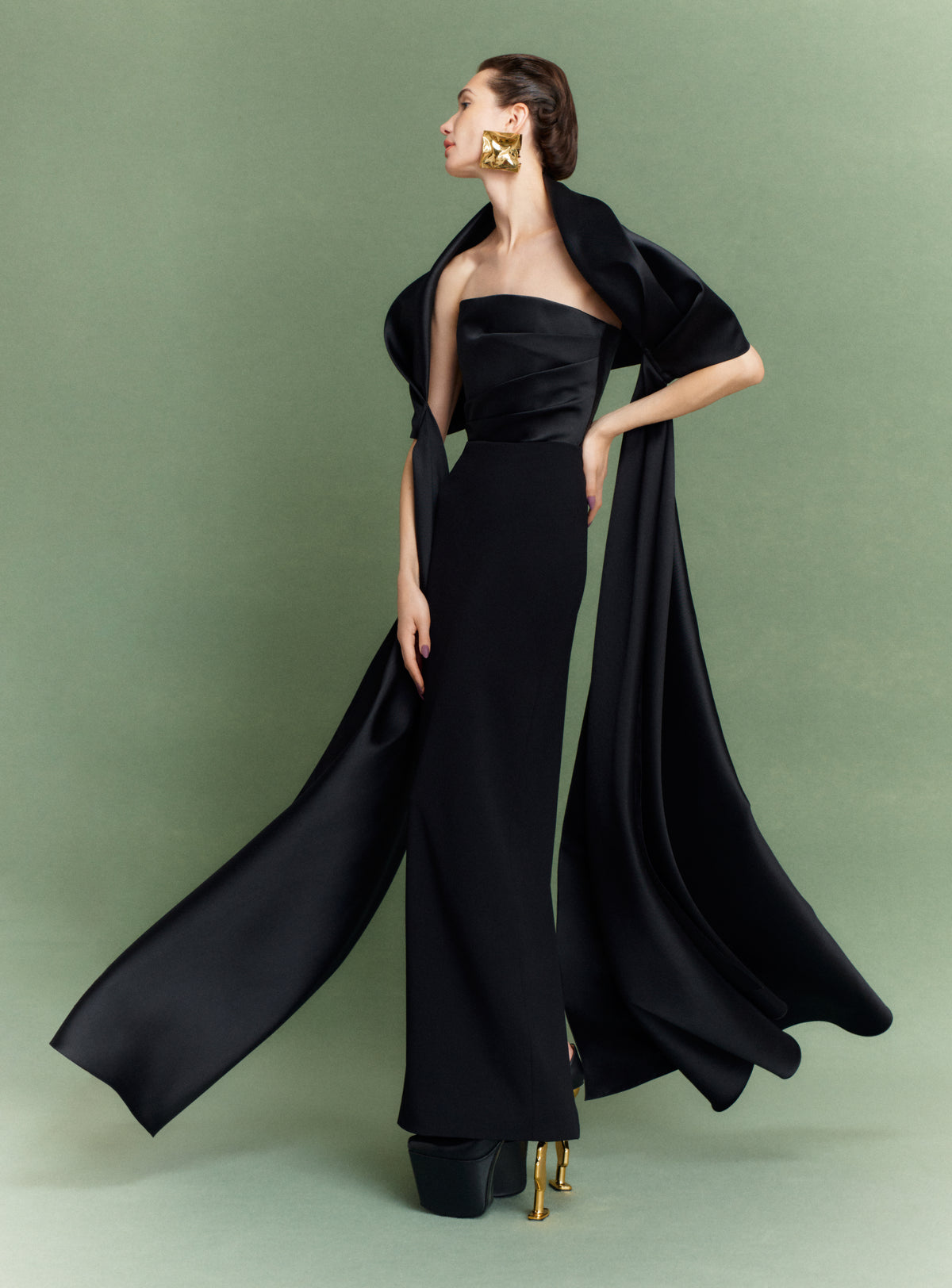 The Vera Maxi Dress in Black