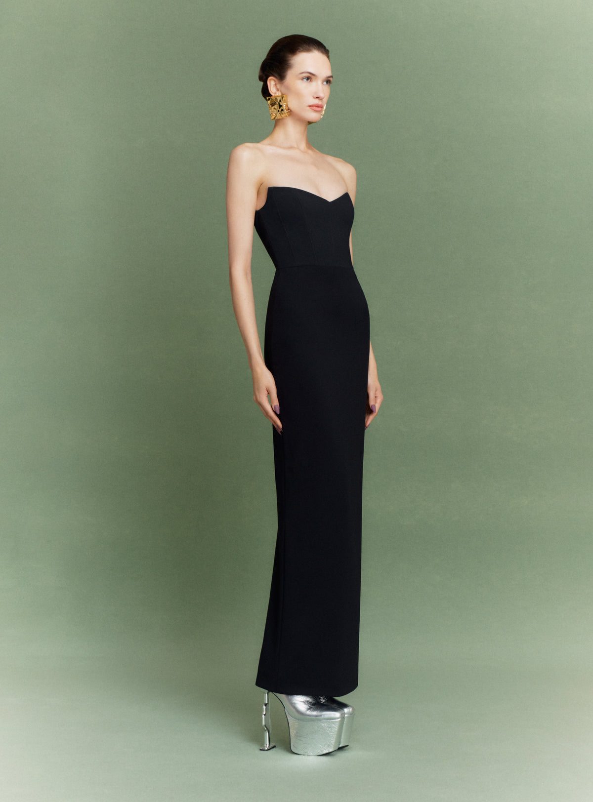 The Malla Maxi Dress in Black