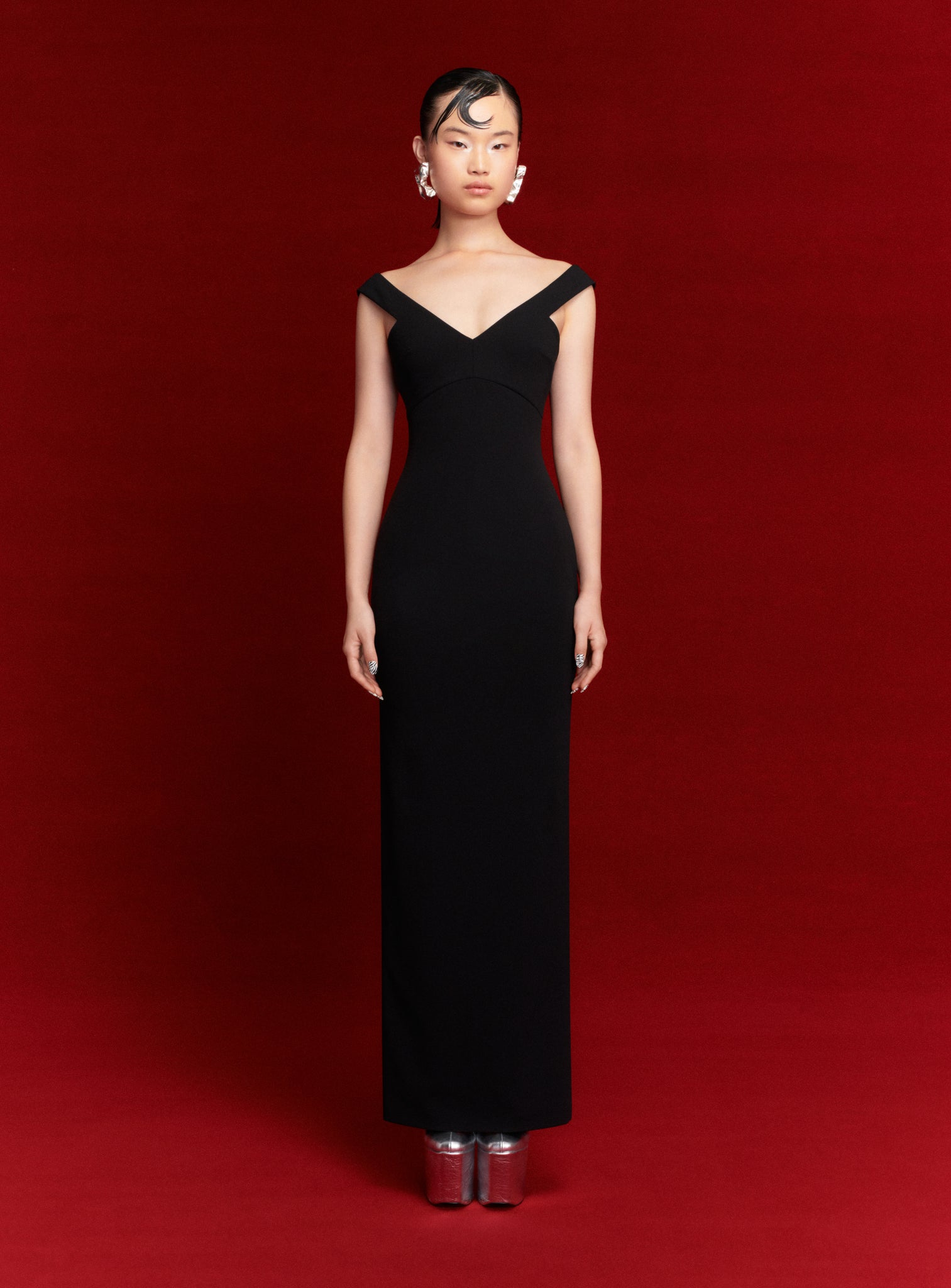 The Nalani Maxi Dress in Black