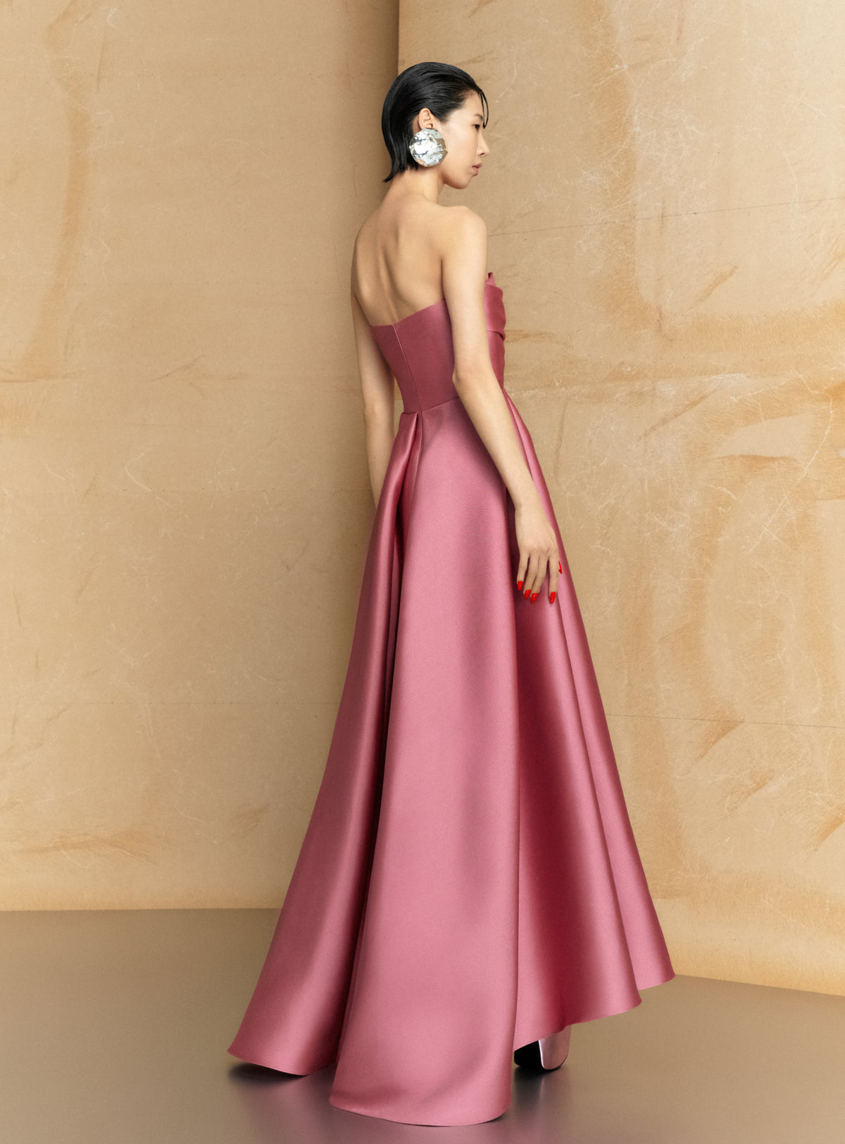 The Tiffany Maxi Dress in Peony Pink