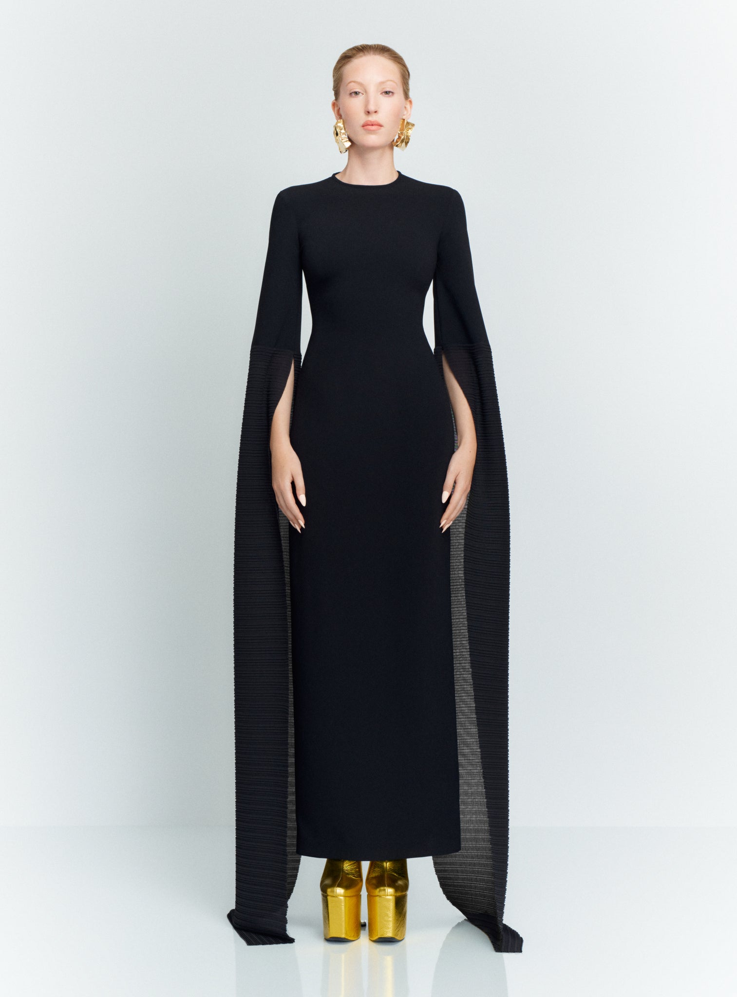 The Naomi Maxi Dress in Black