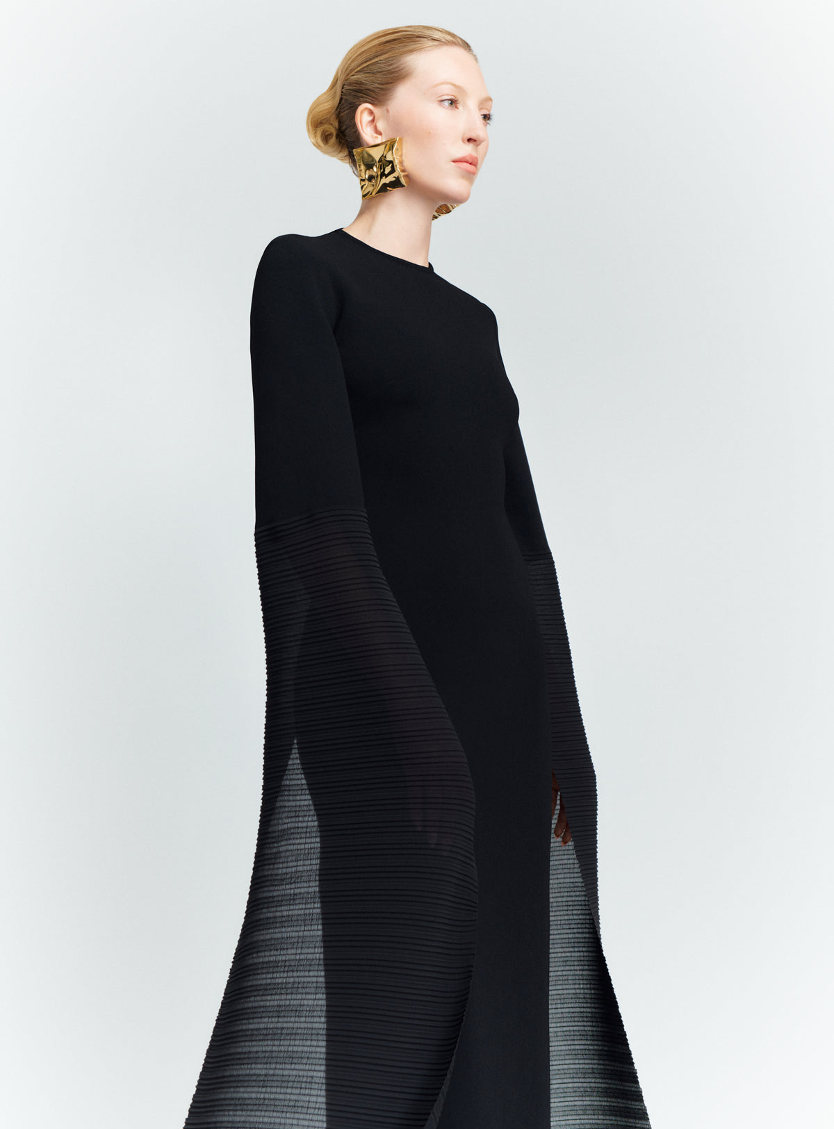 The Naomi Maxi Dress in Black