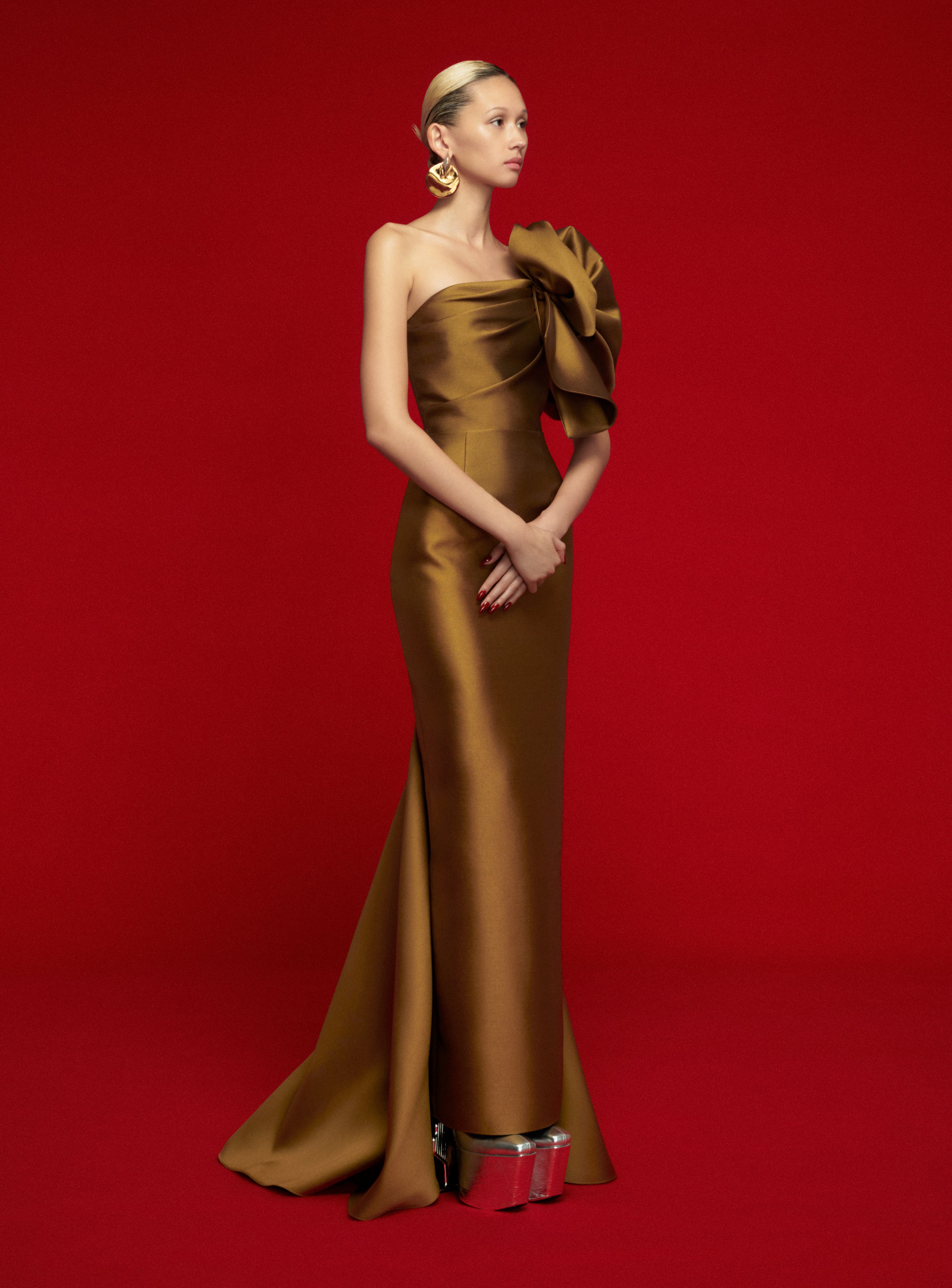 The Reya Maxi Dress in Gold – Solace London
