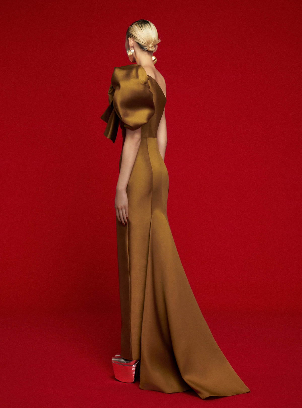 The Reya Maxi Dress in Gold