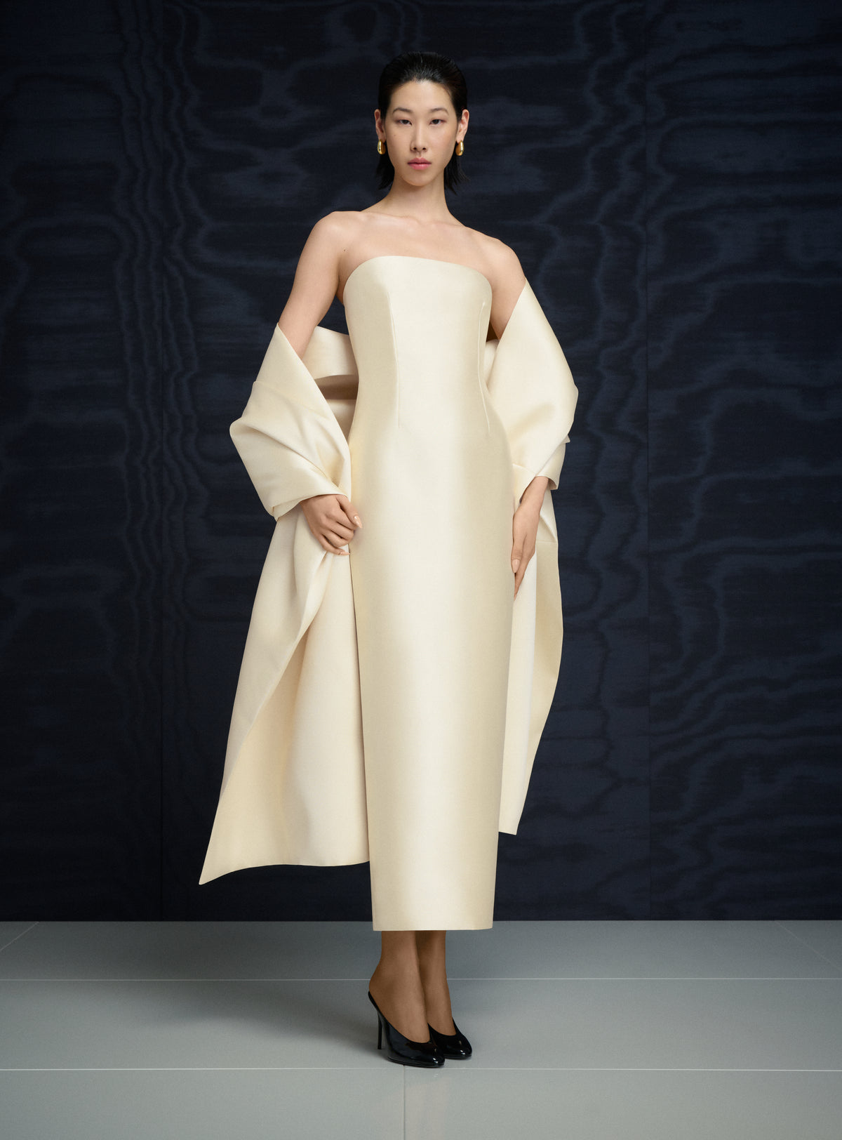 The Renee Midaxi Dress in Pearl