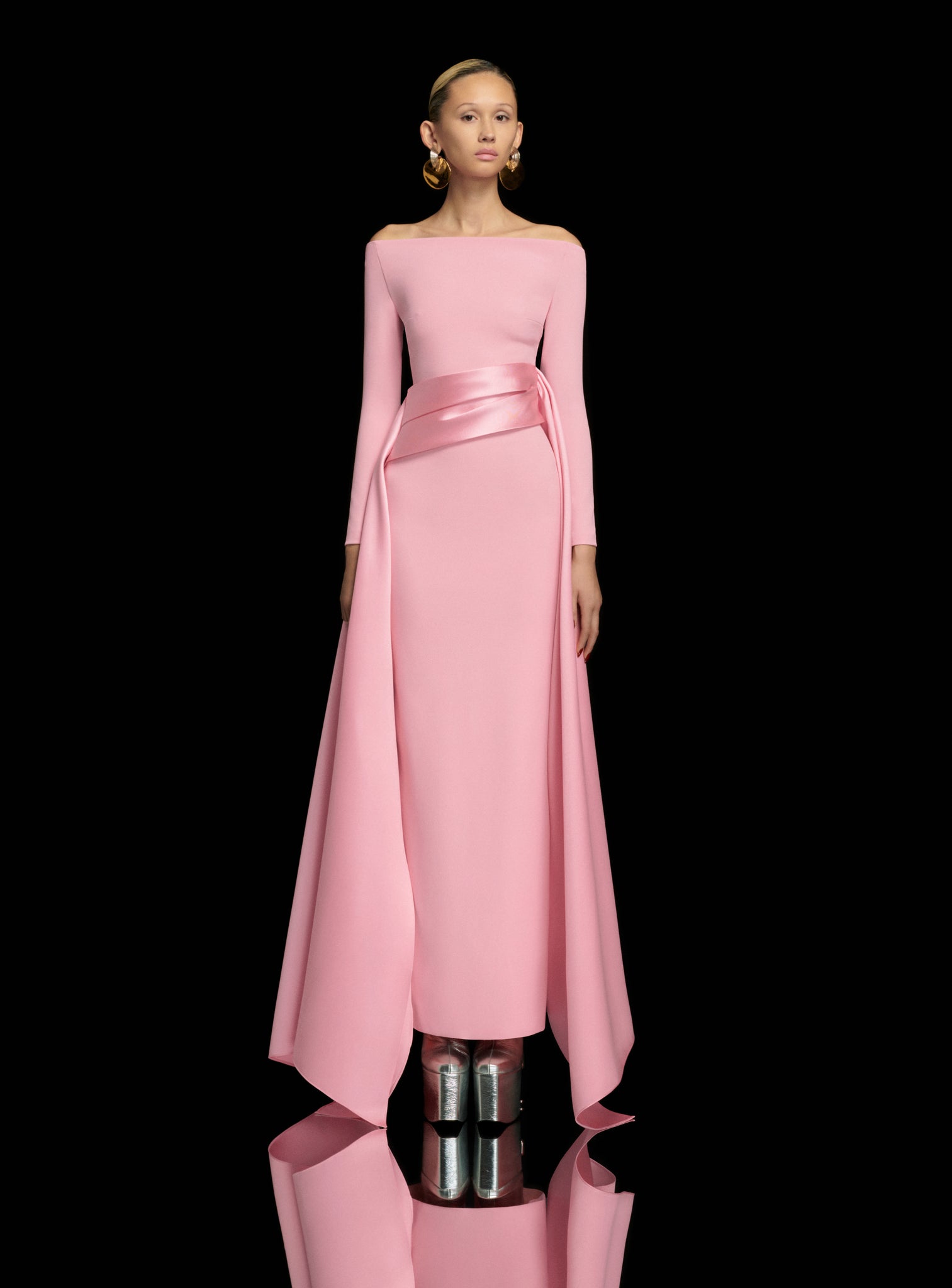 The Irma Maxi Dress in Soft Pink Solace London The Irma Maxi Dress in Soft Pink Solace London