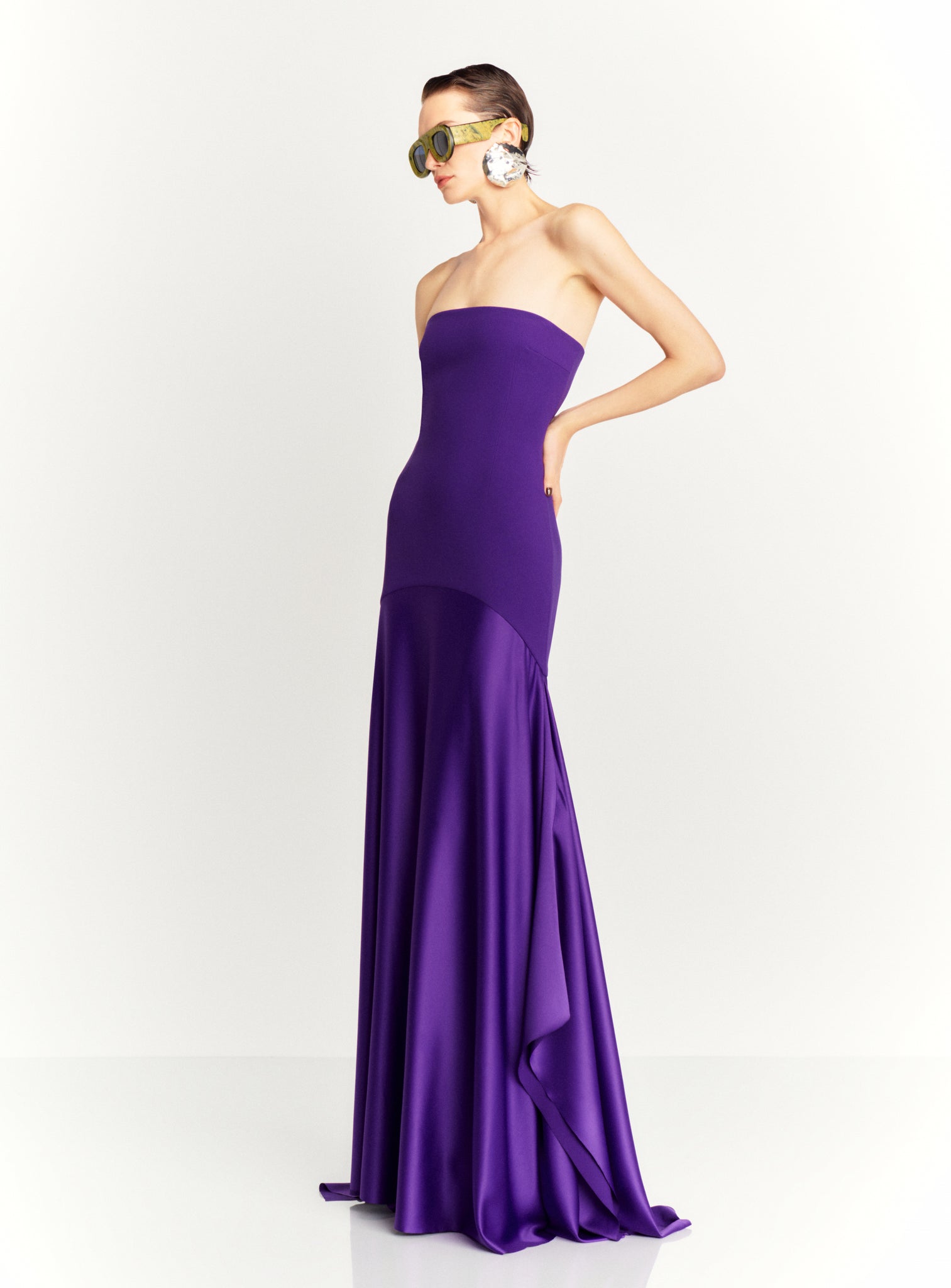 The Alessandra Maxi Dress in Amethyst Solace London The Alessandra Maxi Dress in Amethyst Solace London