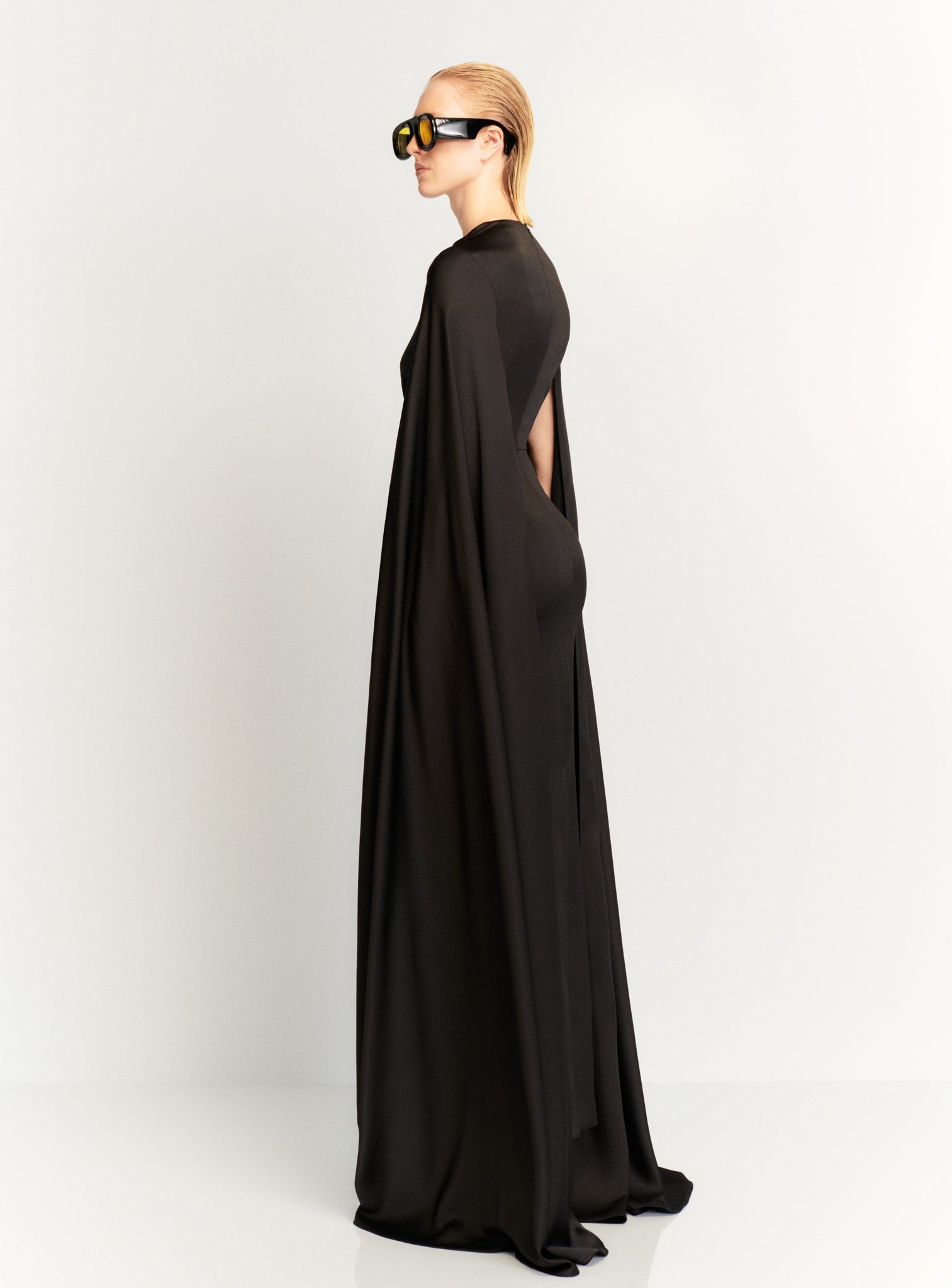 The Elya Maxi Dress in Black