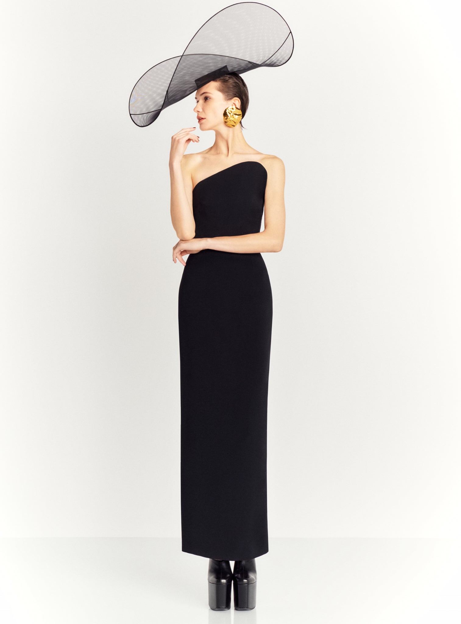 The Eve Maxi Dress in Black