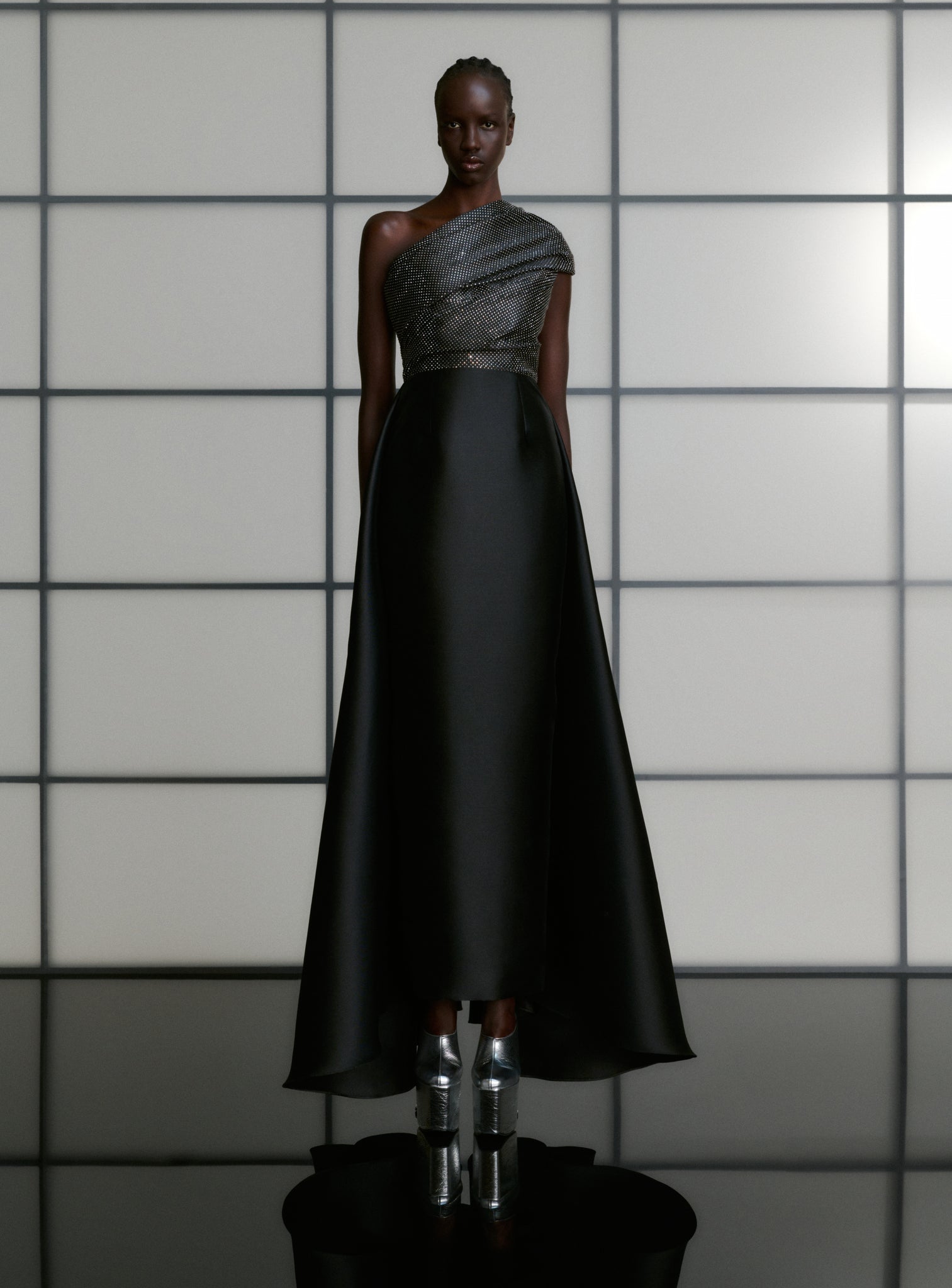 imani maxi dress solace london Solace London - Imani strapless pleated twill maxi dress