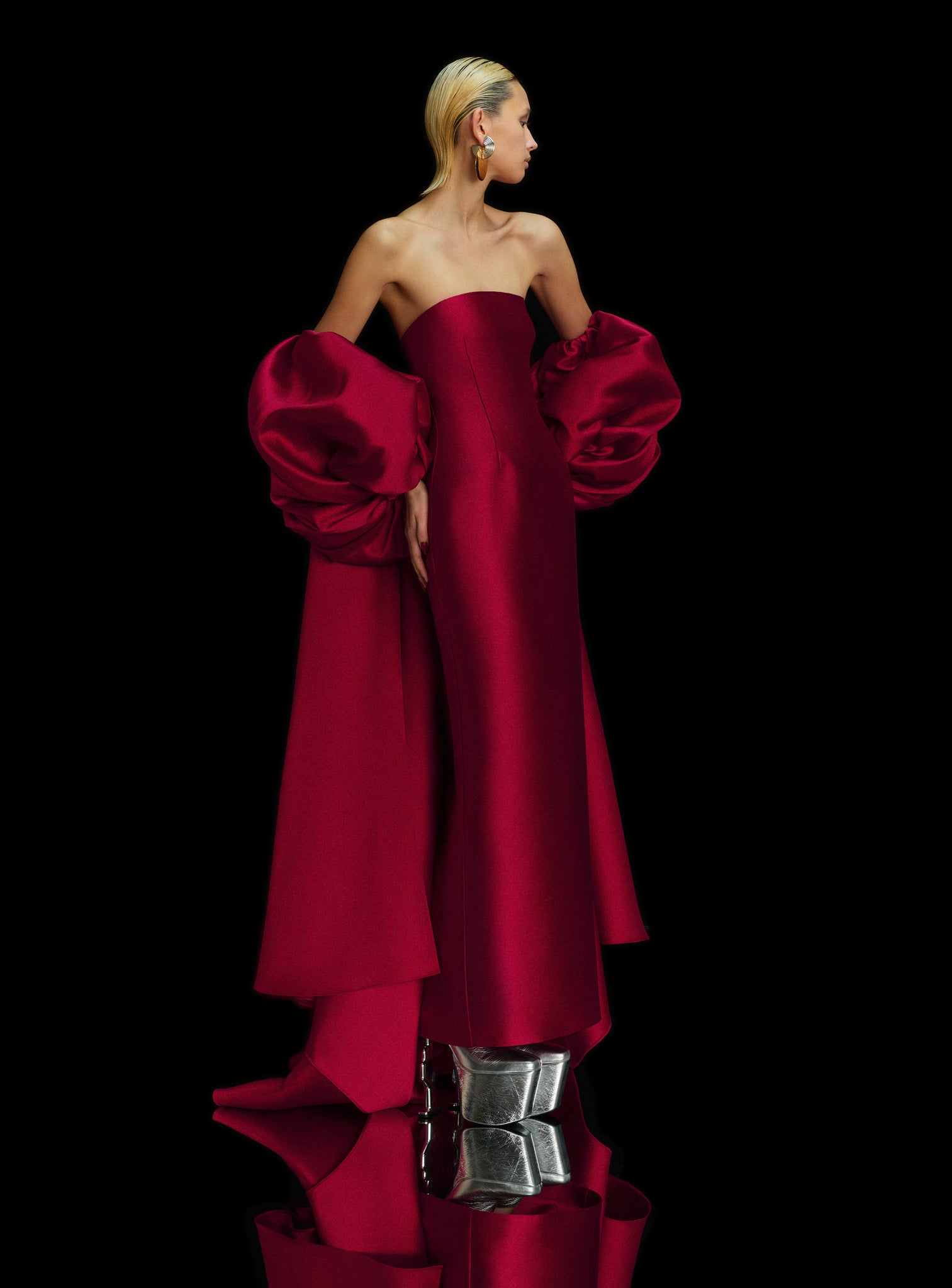 layla london red dress 8x10 Glossy Photo Print Layla London #1
