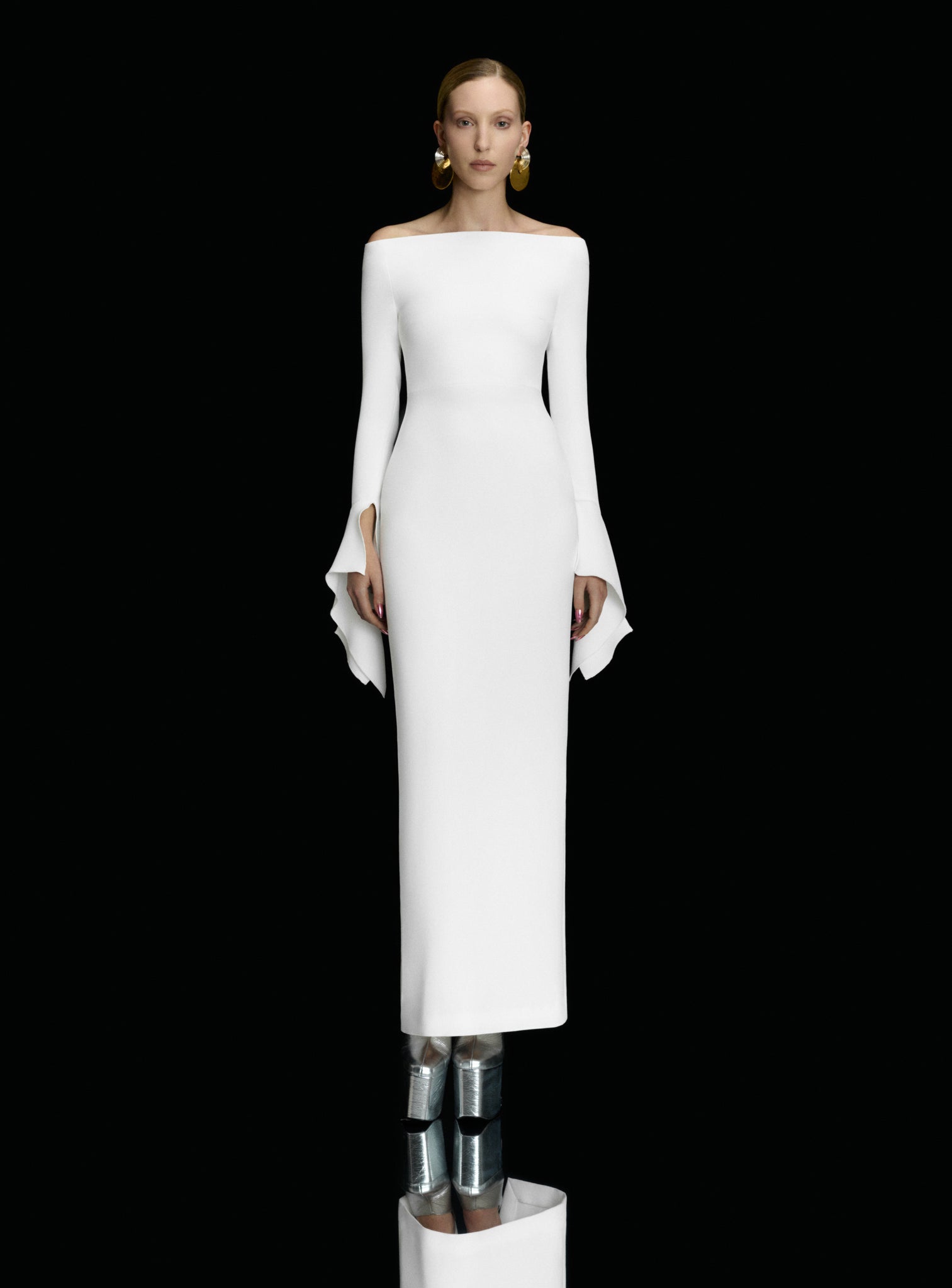 The Sabina Maxi Dress in Cream Solace London The Sabina Maxi Dress in Cream Solace London