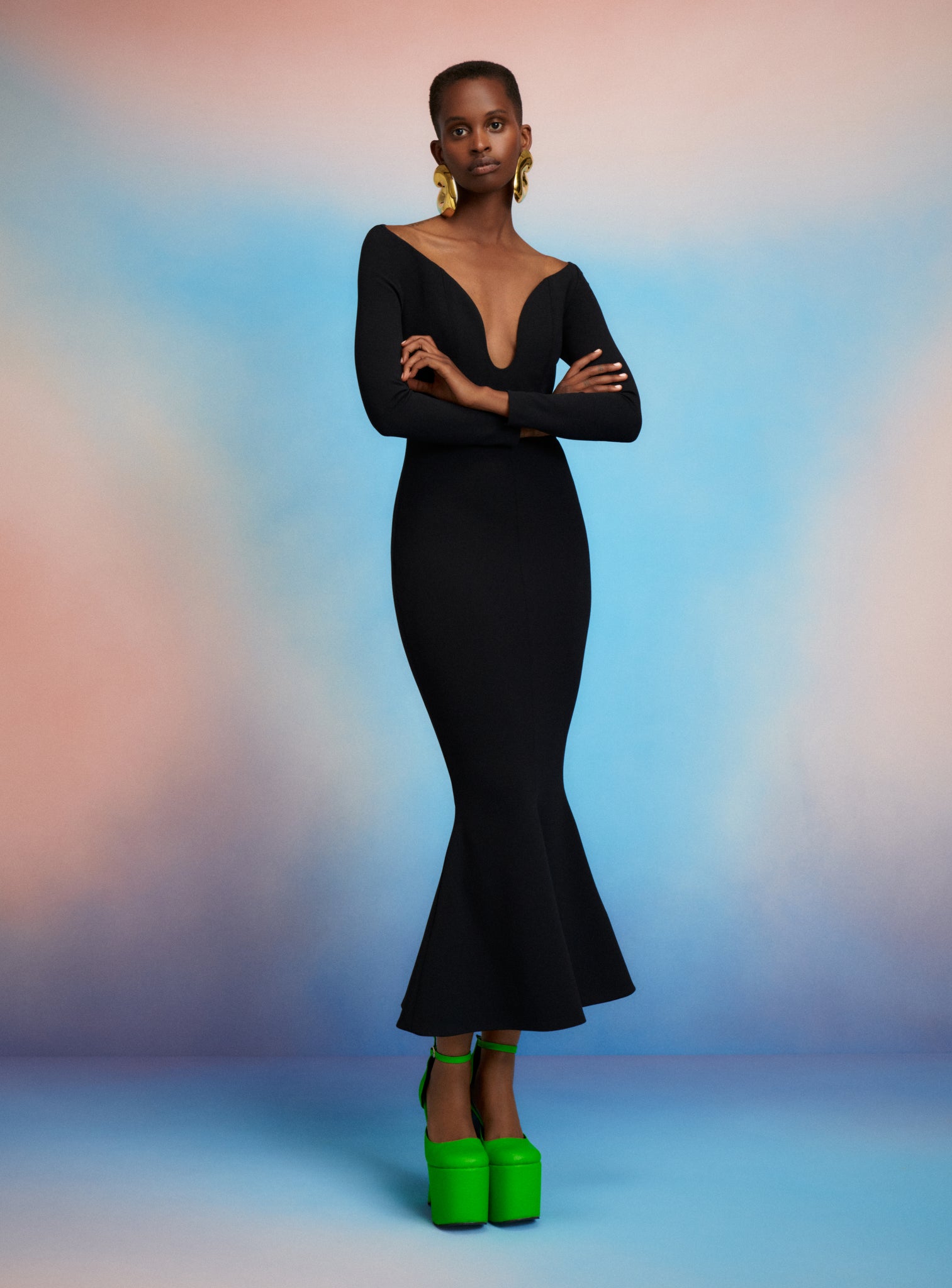 The Isa Midi Dress in Black