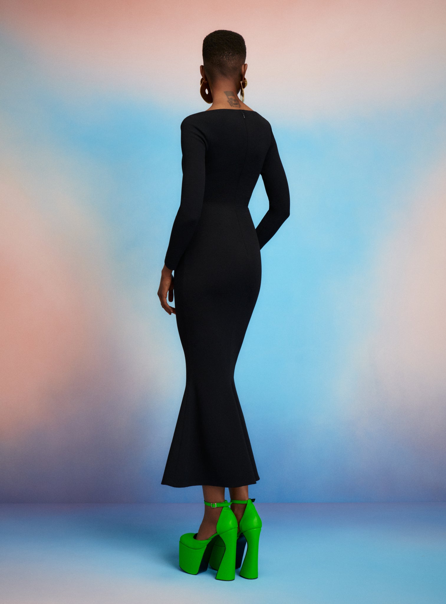The Isa Midi Dress in Black