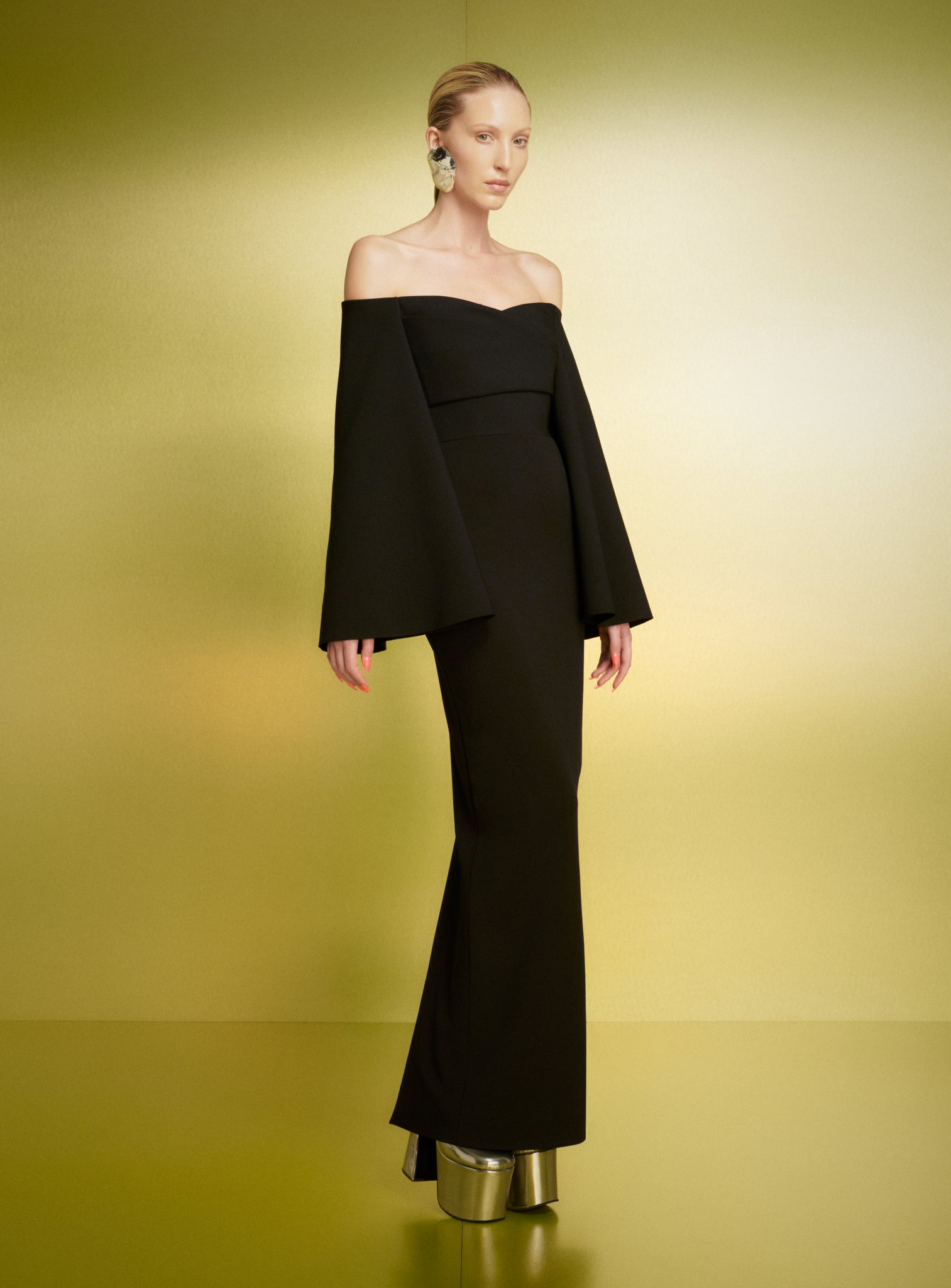The Eliana Maxi Dress in Black