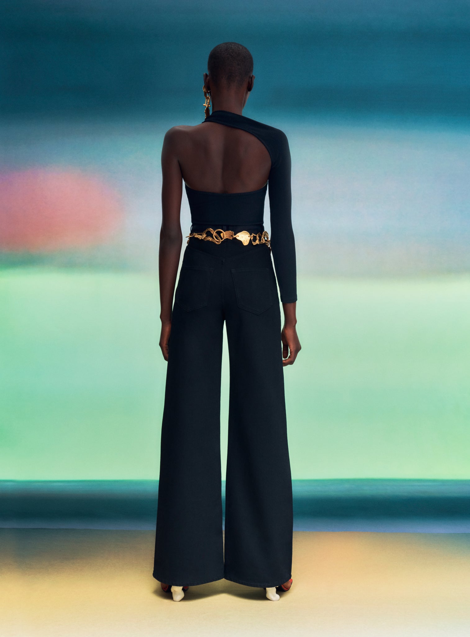 The Nora Jean in Black