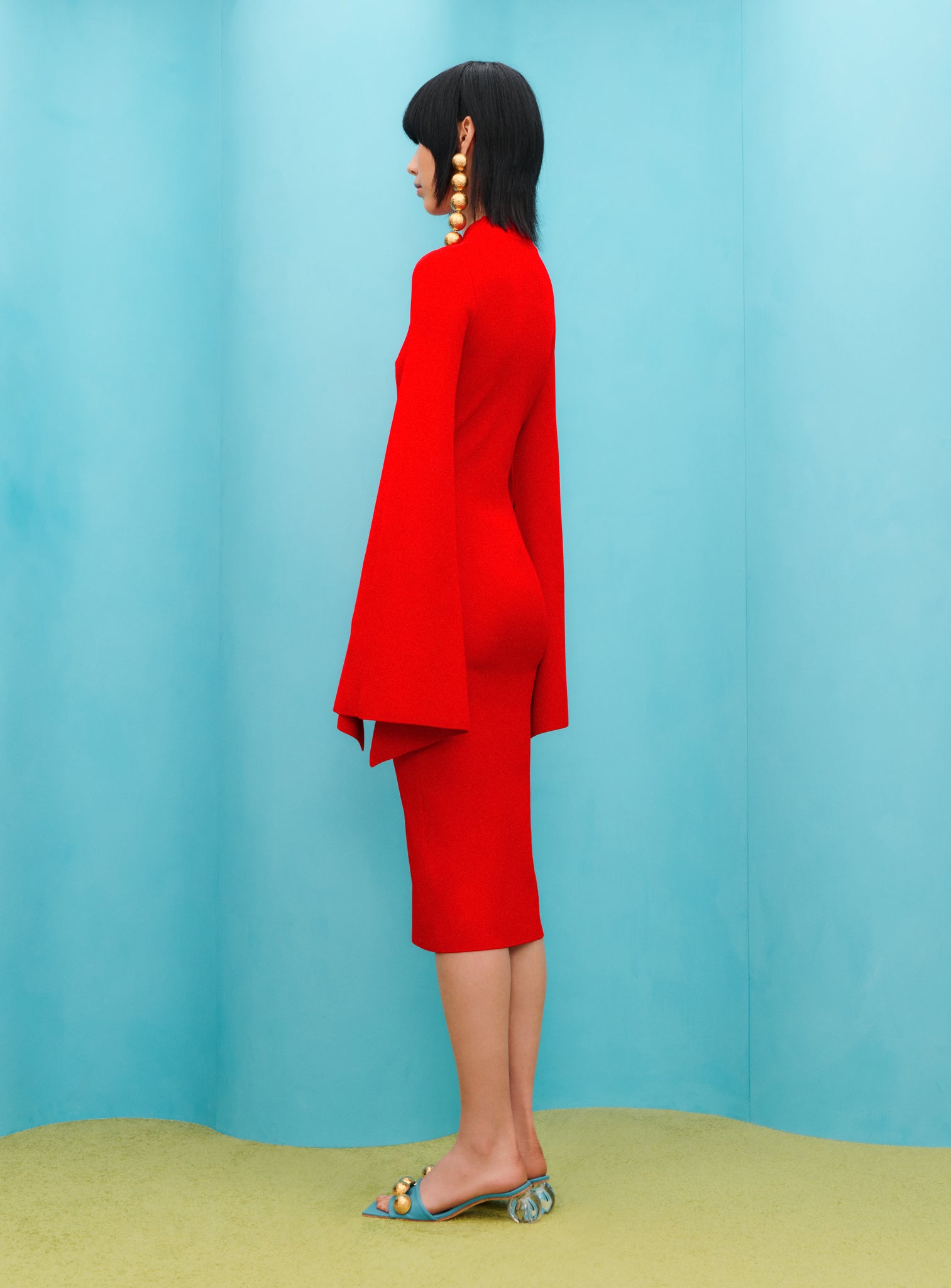 The Ami Midi Dress in Red